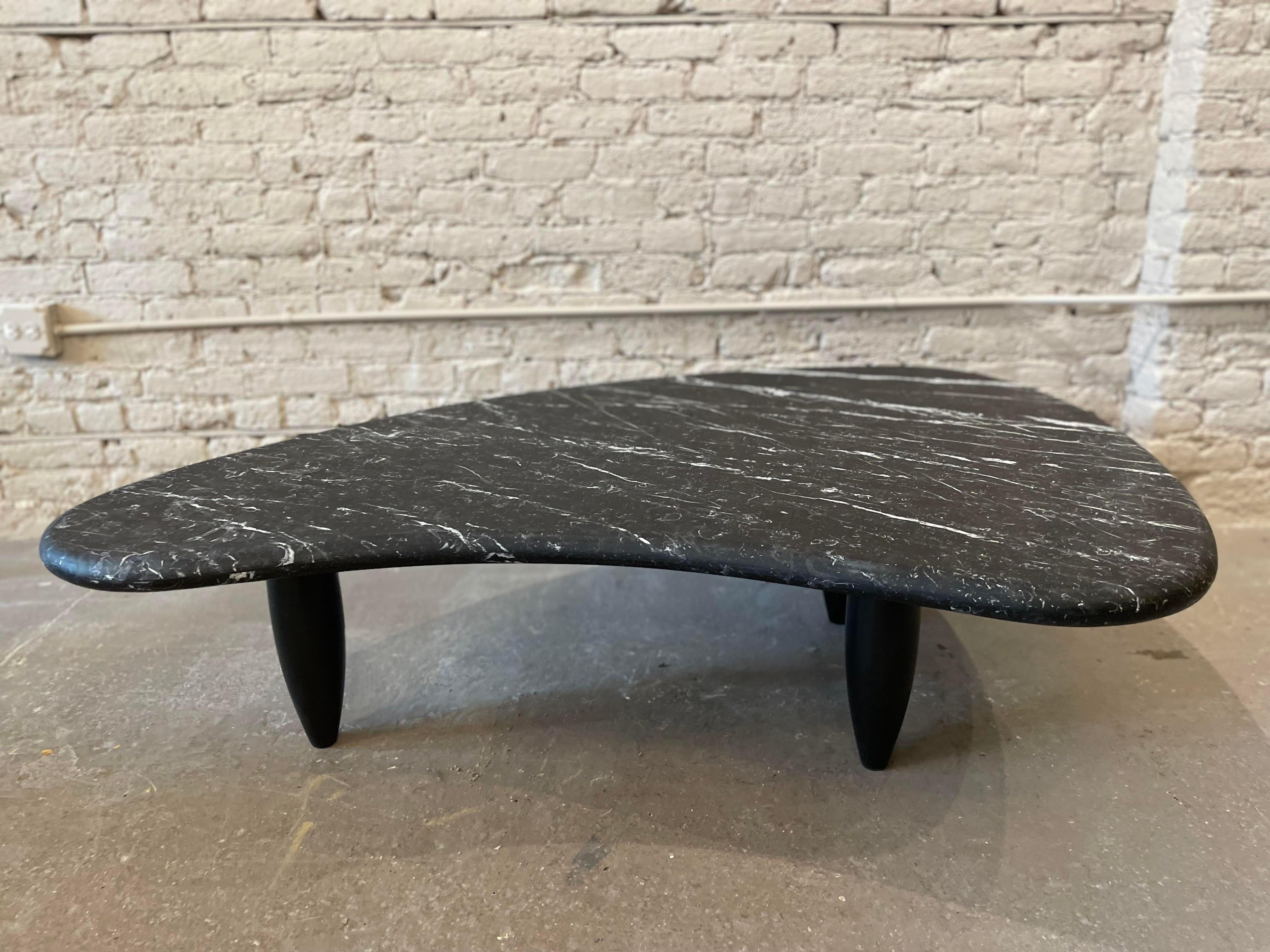 1970s Honed Nero Marquina Marble Biomorphic Coffee Table For Sale 4
