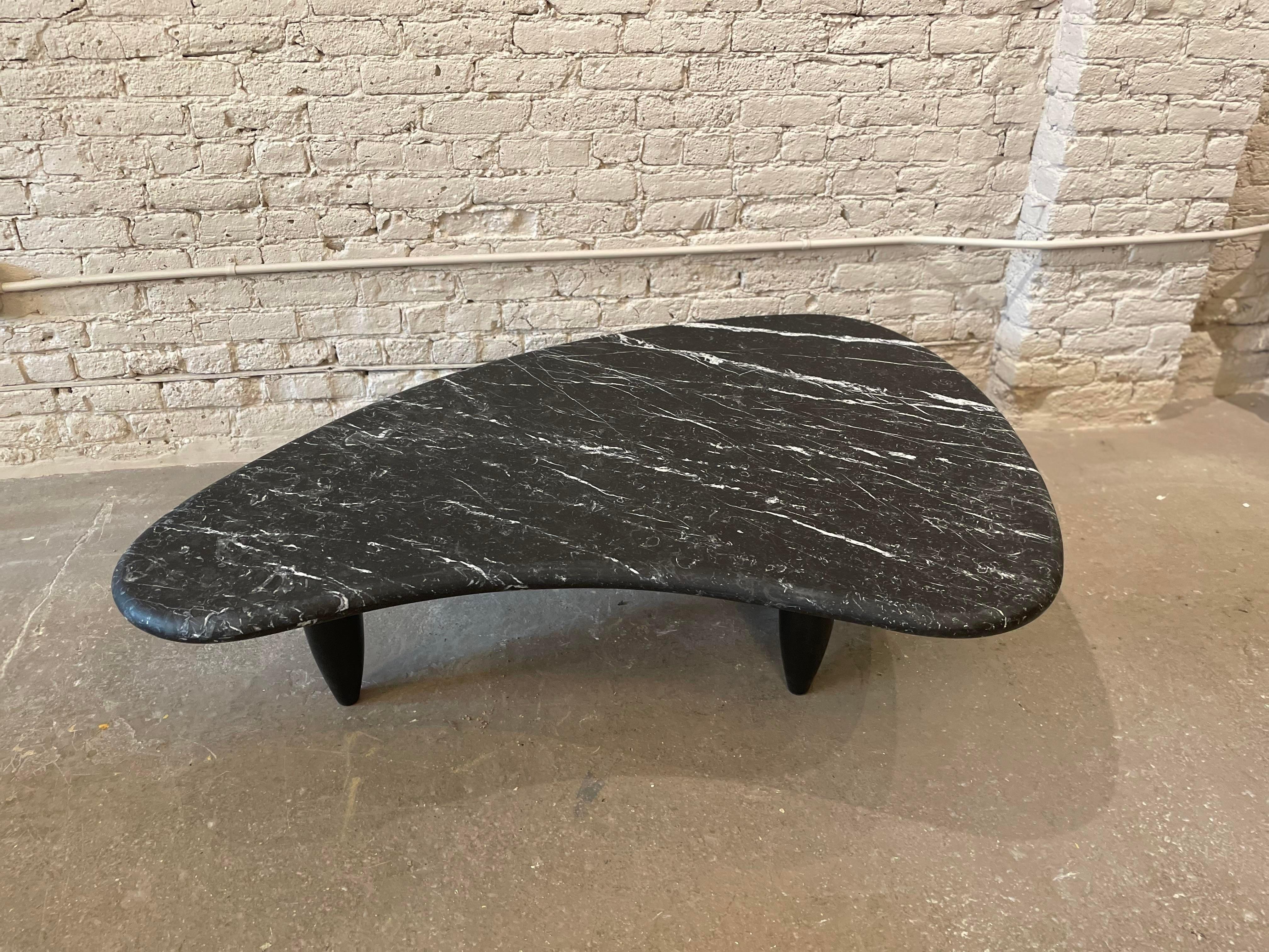 1970s Honed Nero Marquina Marble Biomorphic Coffee Table For Sale 1