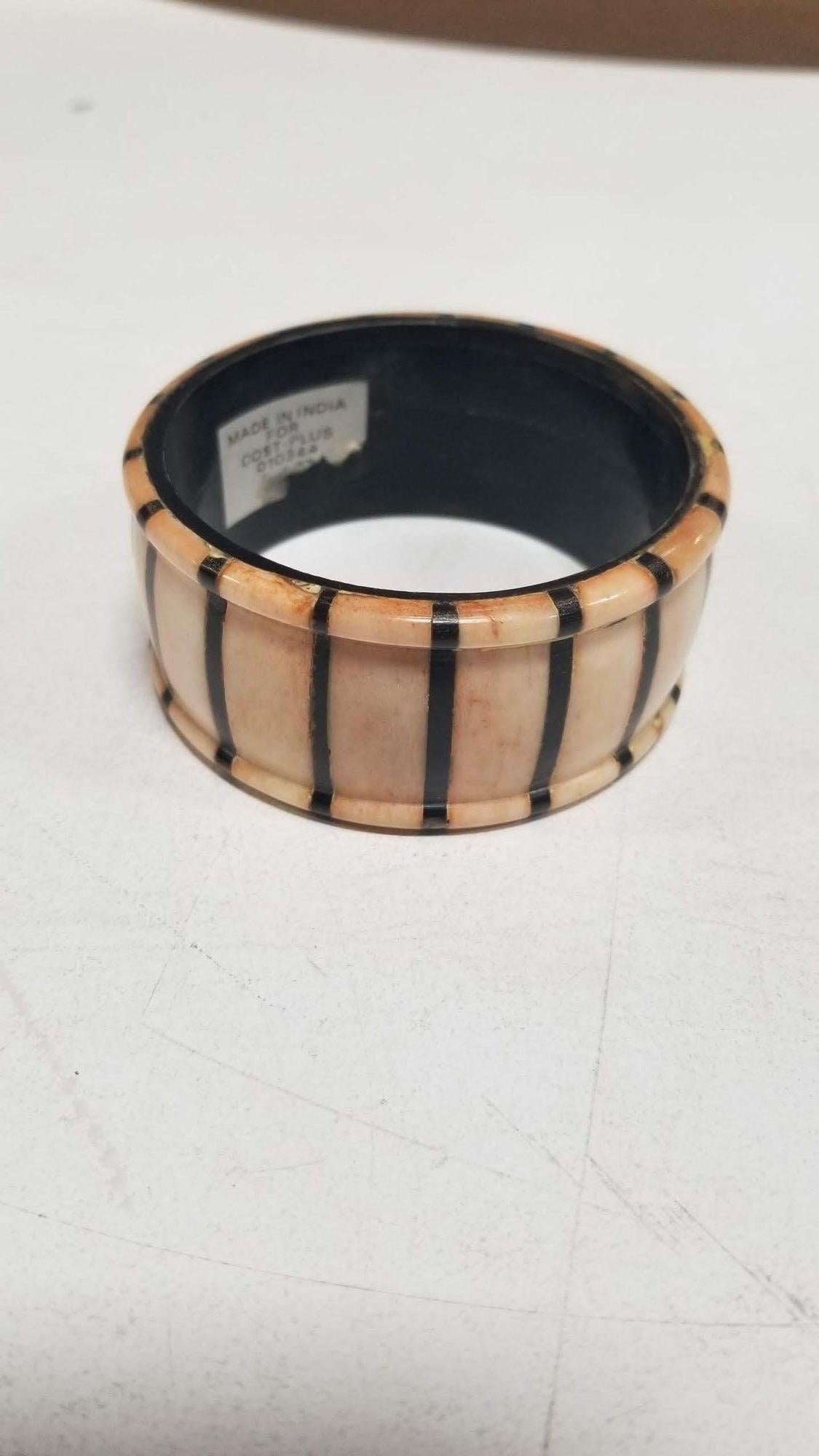 1970's Horn Bangle Bracelet with Black Stripes In Excellent Condition In Van Nuys, CA
