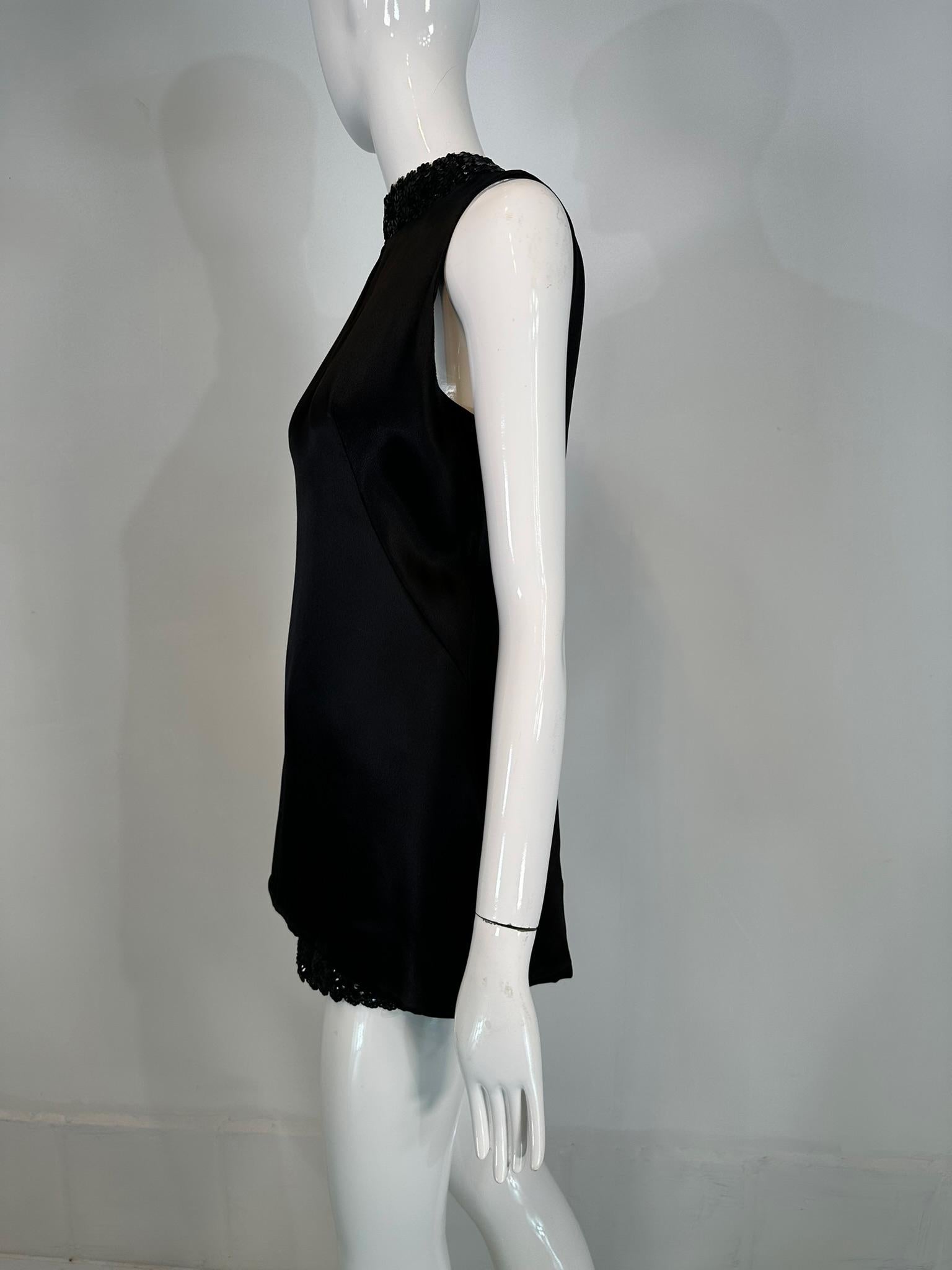 1970s Hot Pants Set Black Satin & Black Sequins Key Hole Tunic Top & Shorts For Sale 5