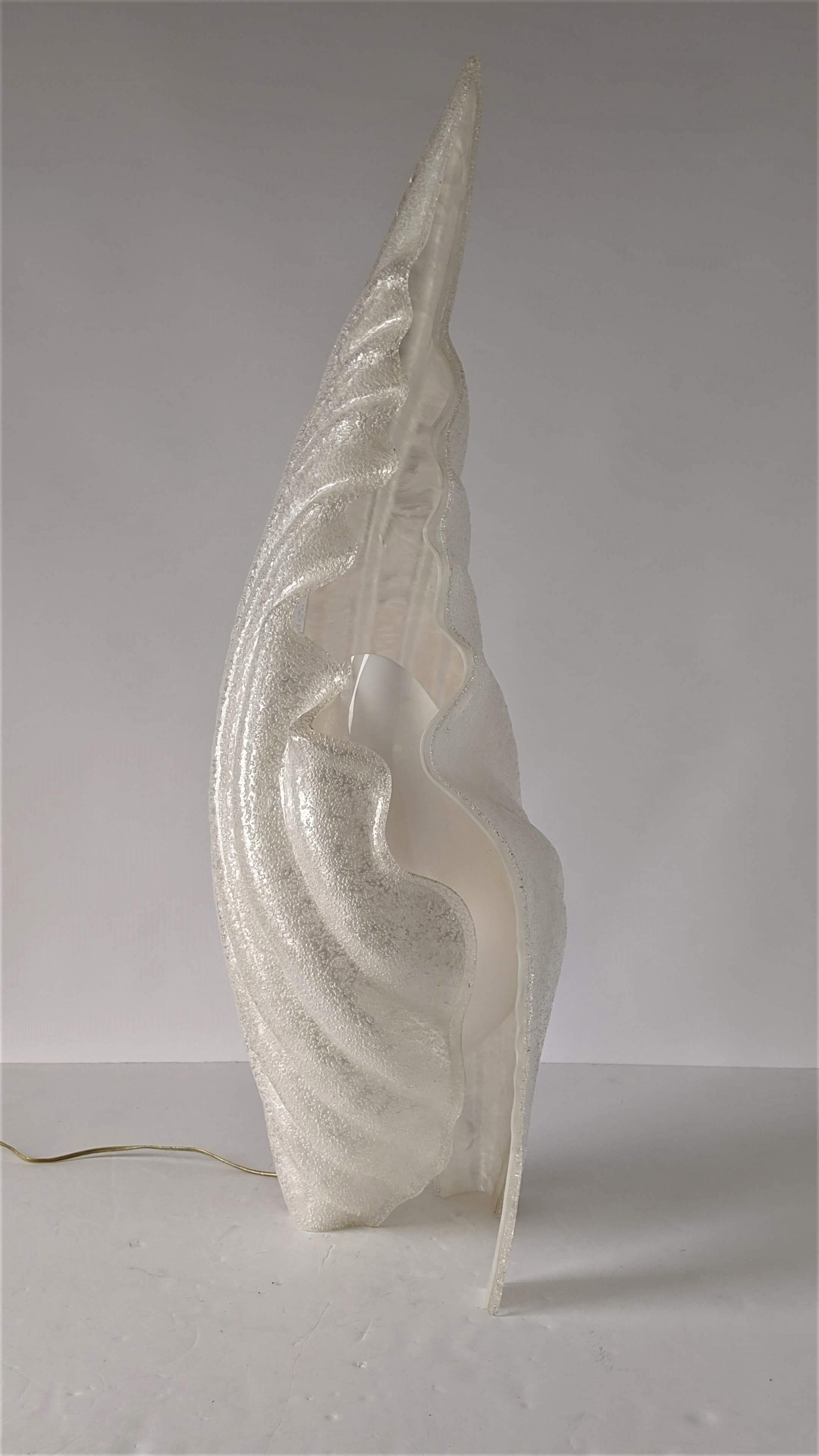 1970s Huge Acrylic Conch Shell Floor or Table Lamp by Rougier 1