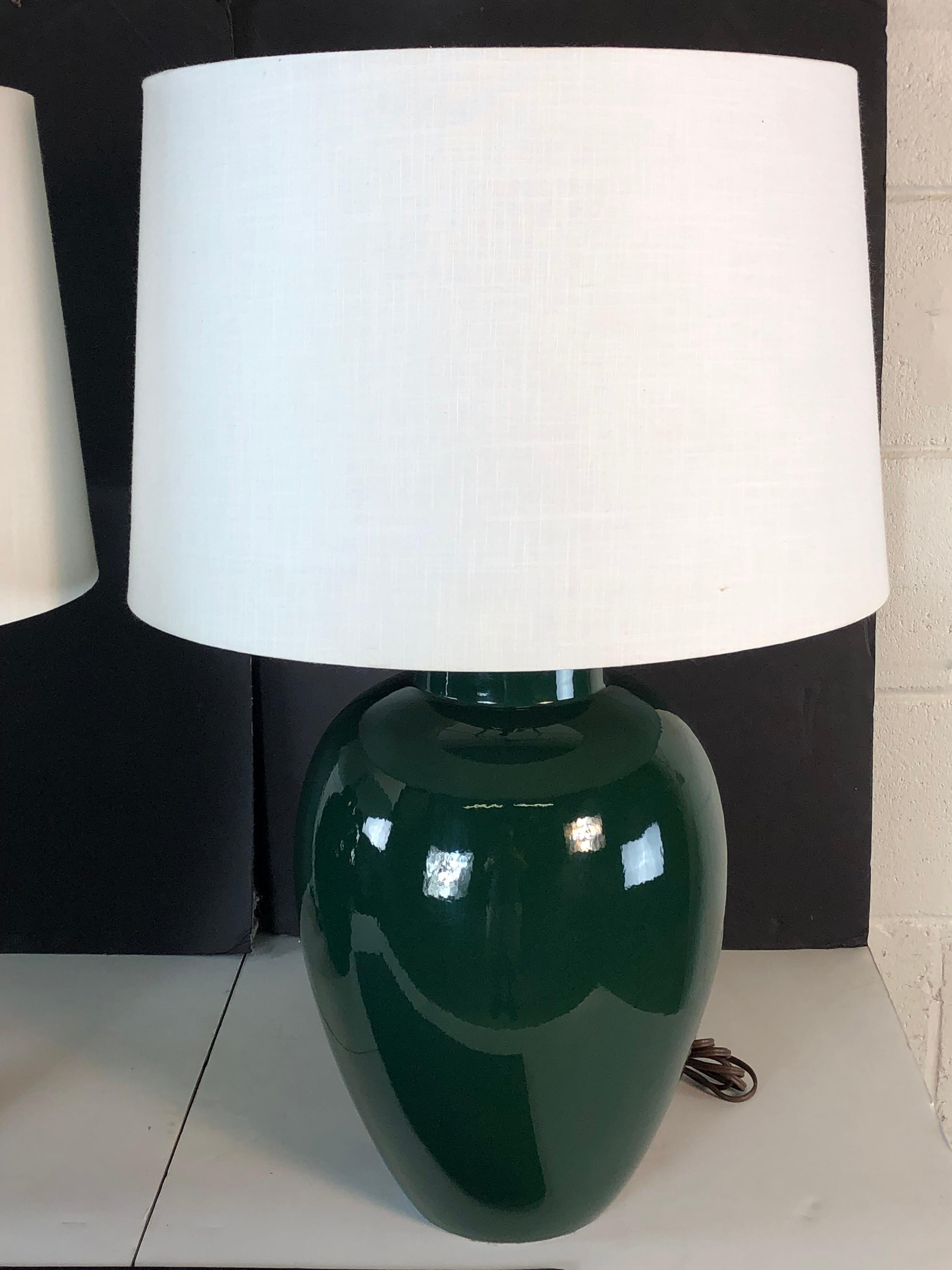 hunter green table lamp