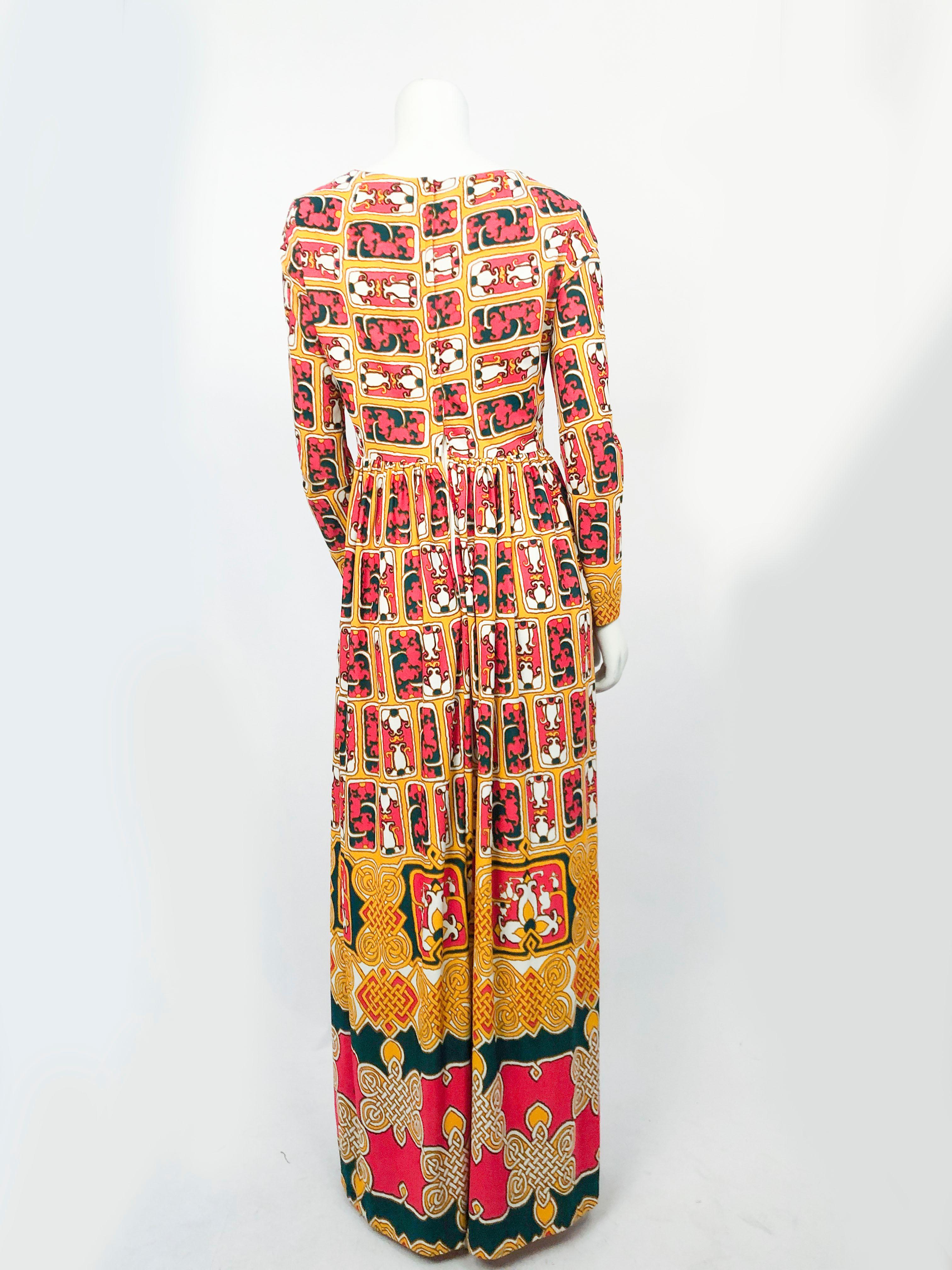 Women's or Men's 1970's I .Magnin Knit Jersey Printed Dress For Sale