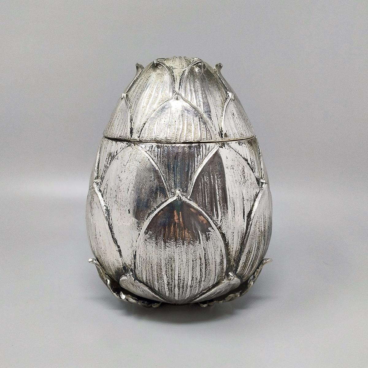 1970s Gorgeous ice bucket 