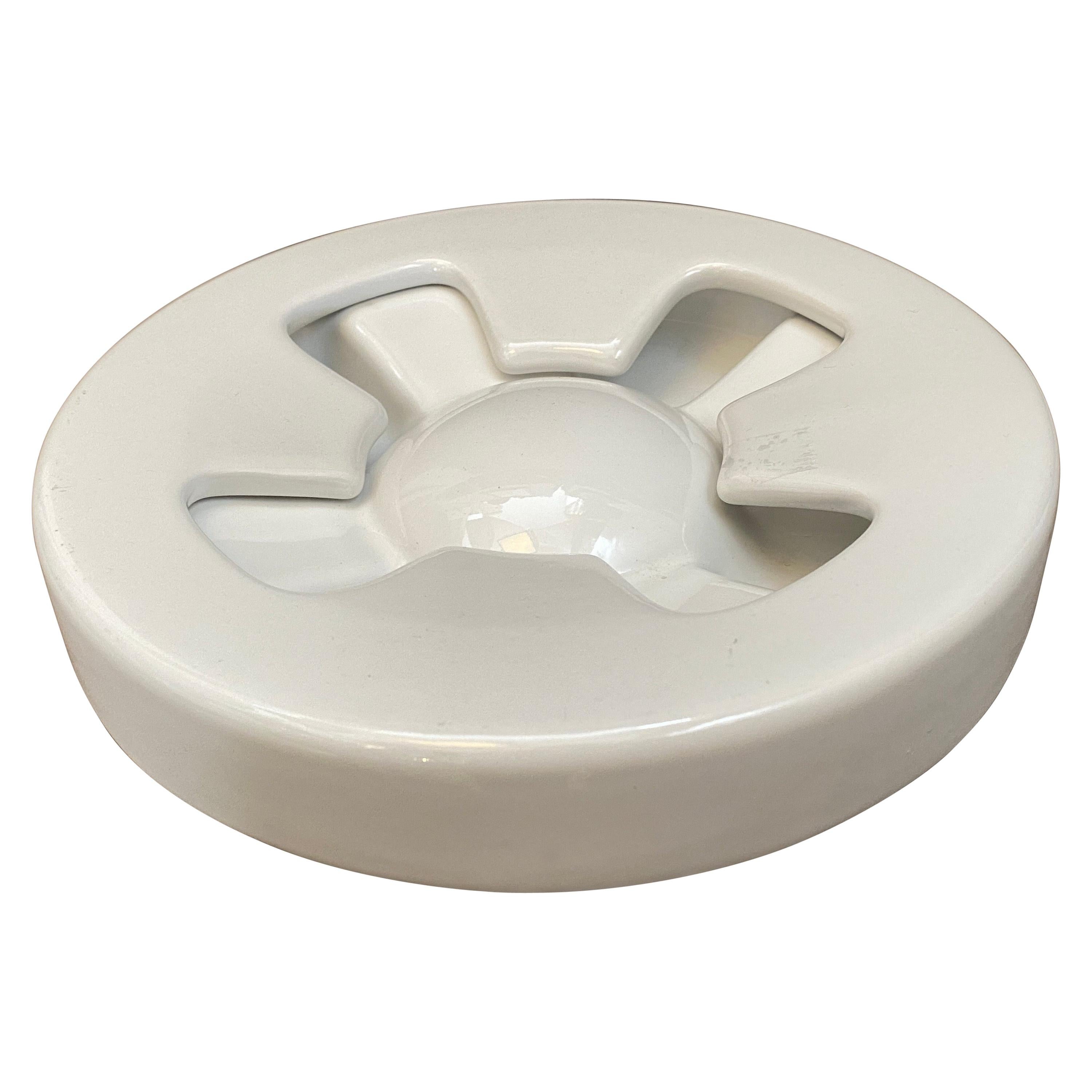 1970s Iconic Modernist White Ceramic Ashtray by Mangiarotti for F.lli Brambilla