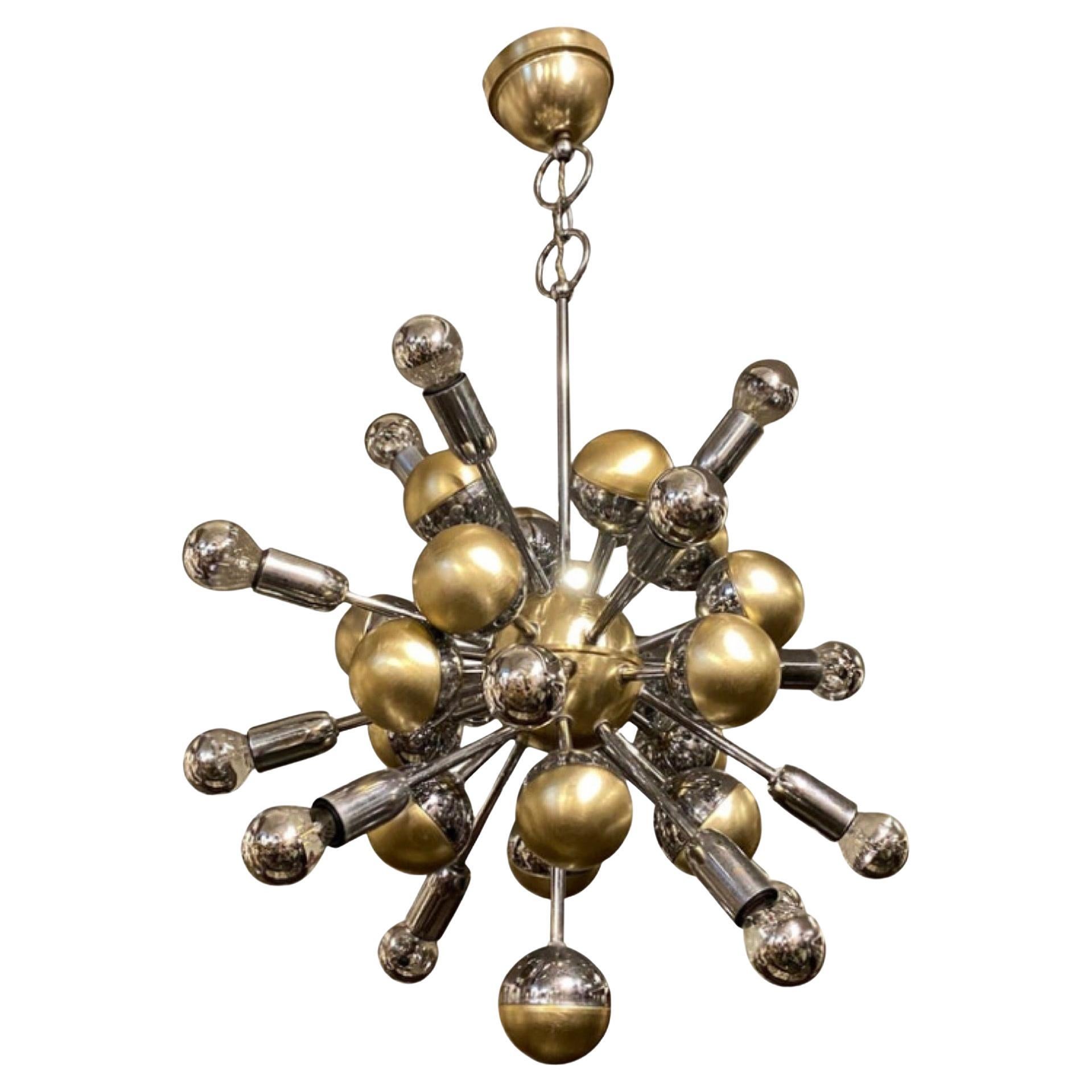 1970s Iconic Space Age Sputnik Italian Chandelier by Reggiani