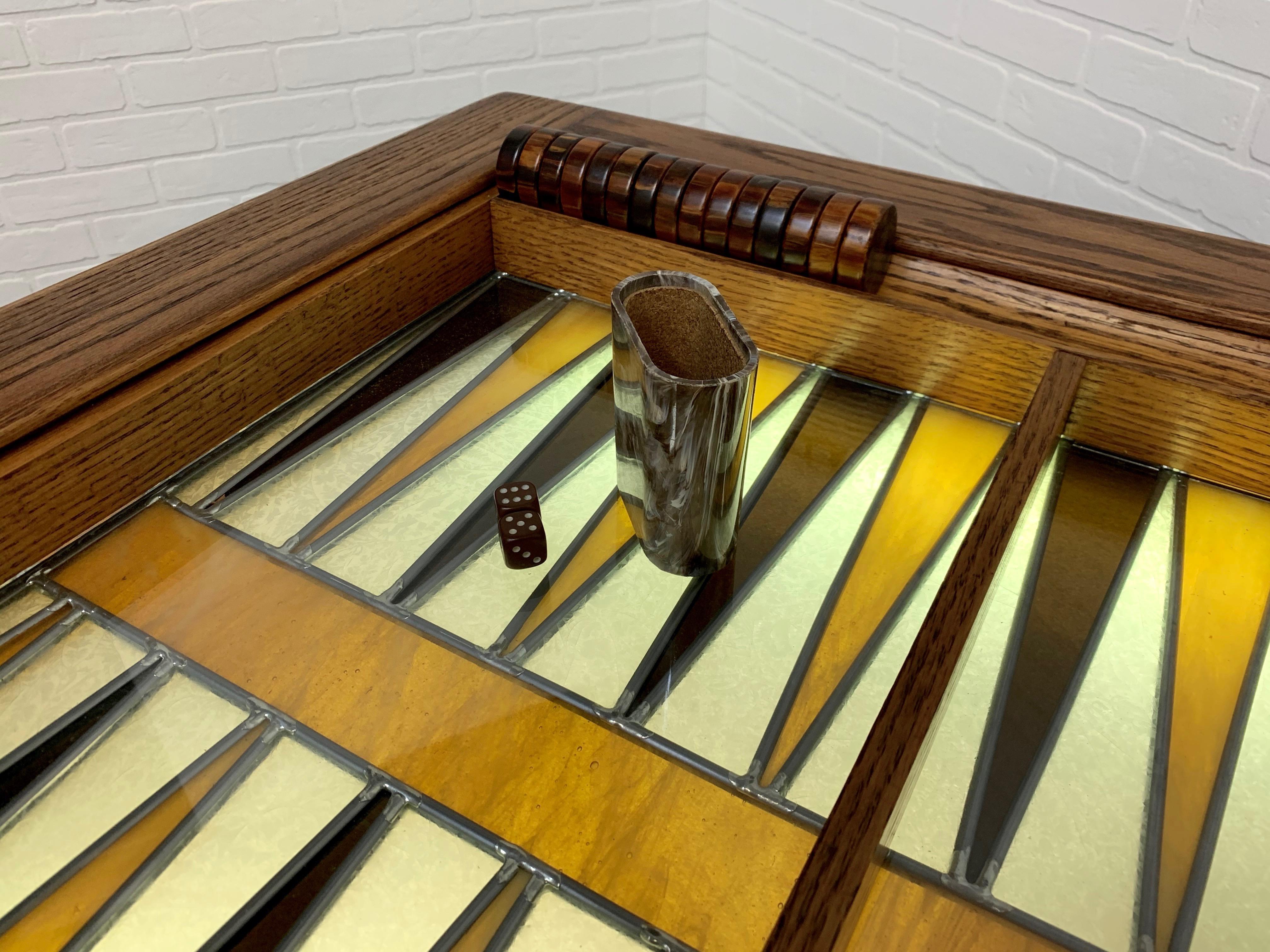 backlit backgammon