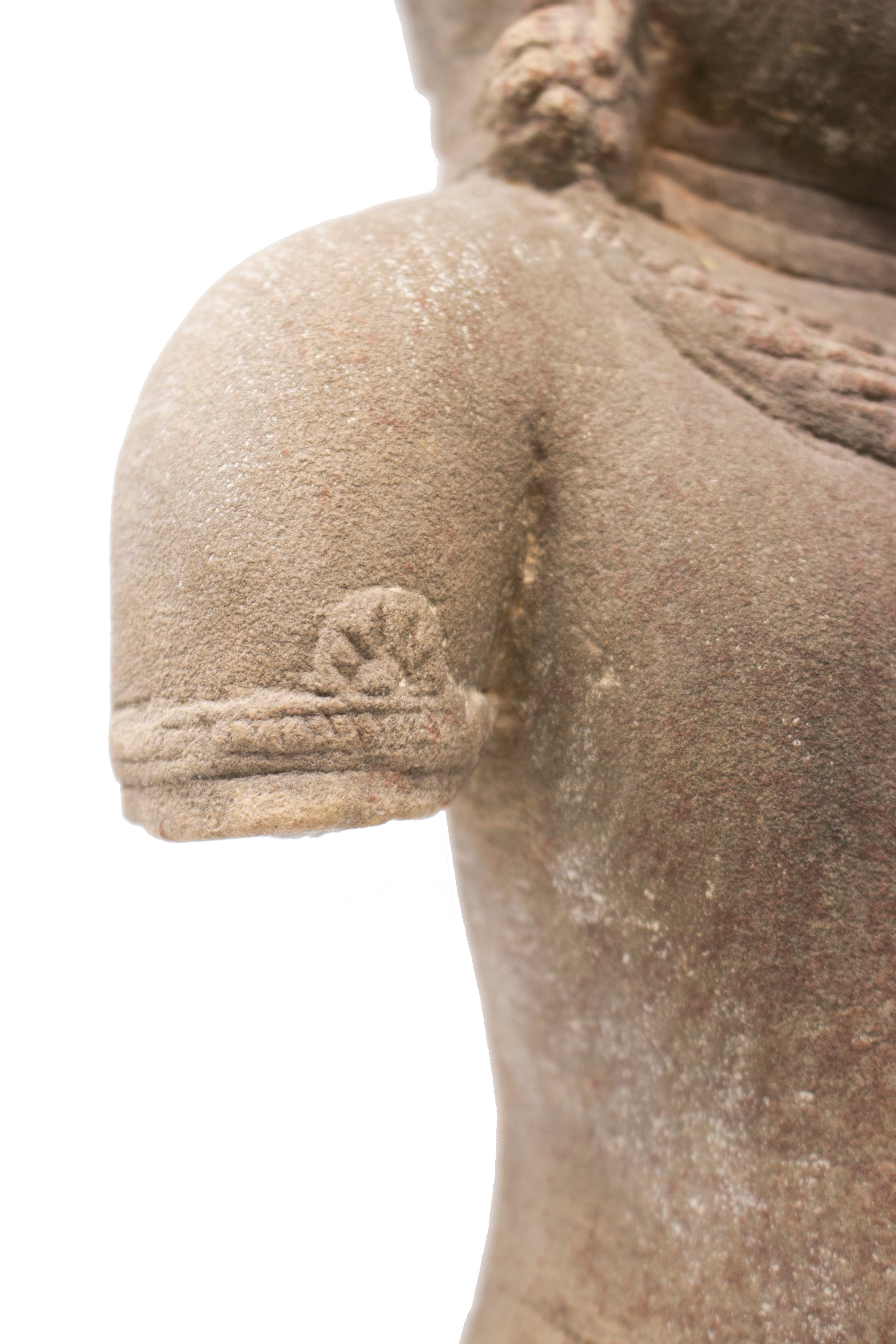 1970er Jahre indischen Khajuraho Liebe Tempel Torso Hand geschnitzt Sandstein-Skulptur 3