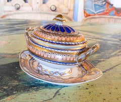 Zuppiera individuale in porcellana dipinta a mano degli anni '70  con iscrizione