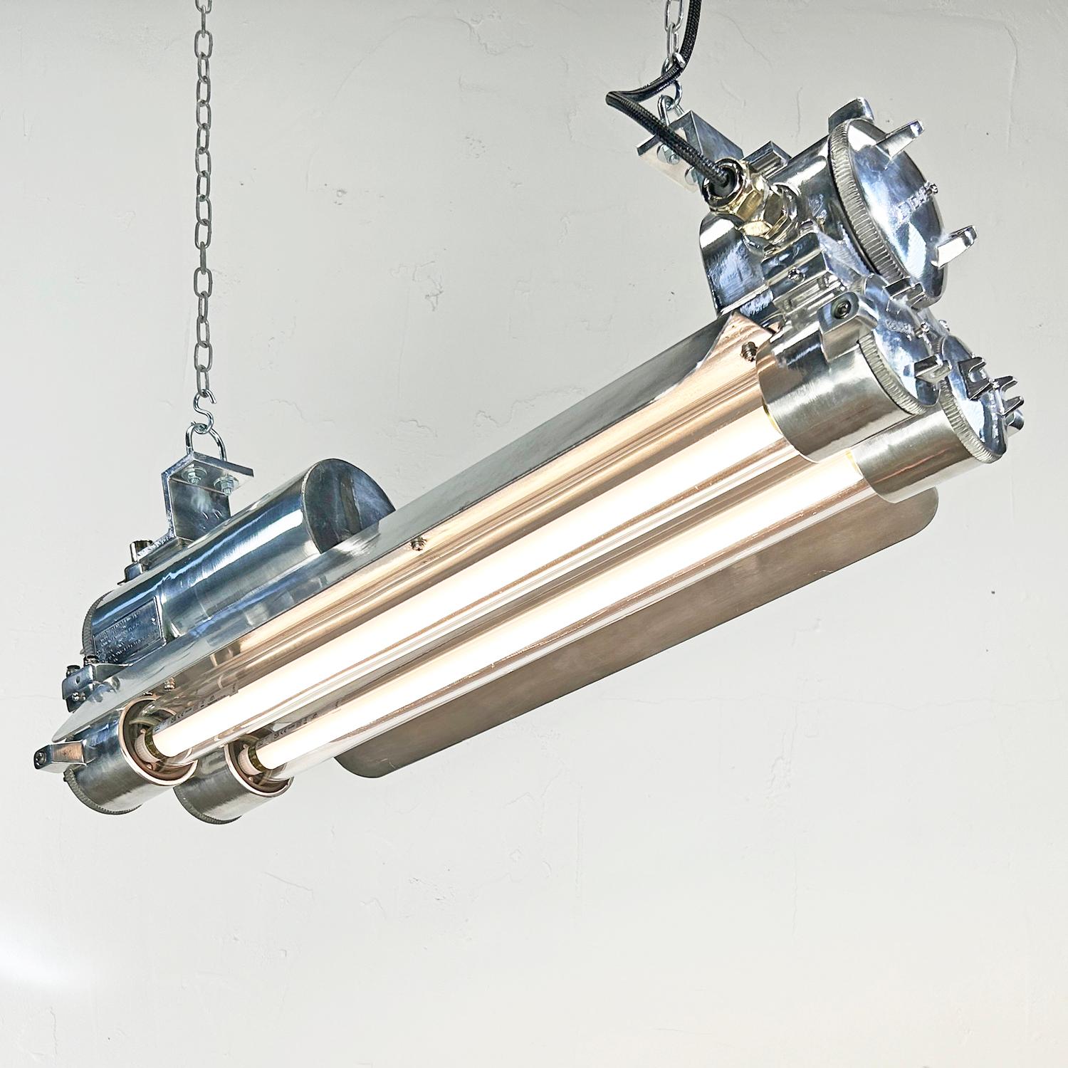 Korean flameproof strip light made by Daeyang circa 1978 with a polished finish.

Originally these would have illuminated hazardous areas on super tankers, cargo ships and military vessels such as engine rooms and areas where dangerous gases are