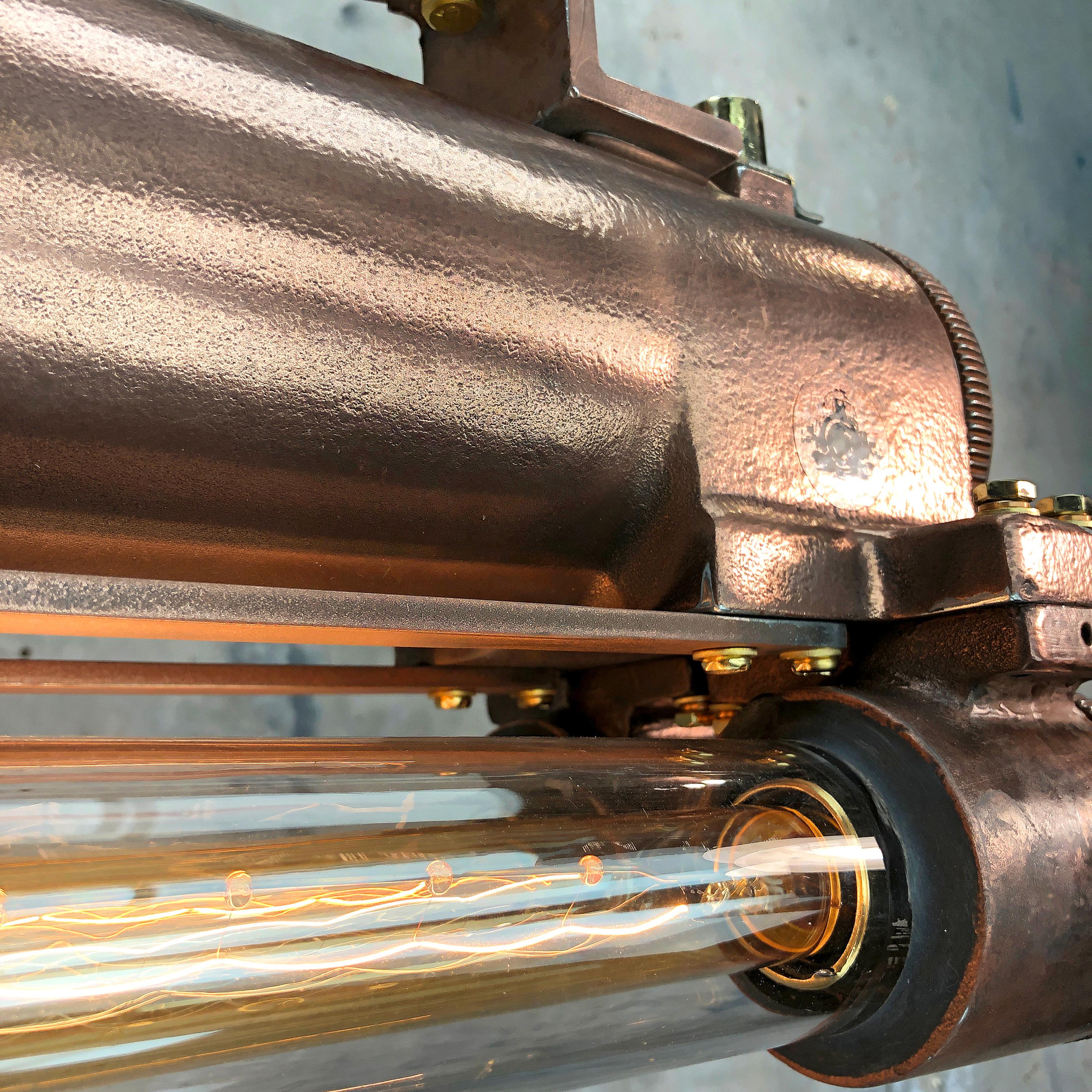 Lámpara industrial de tubo Edison de cobre, latón pulido y vidrio ignífugo de los años 70 2