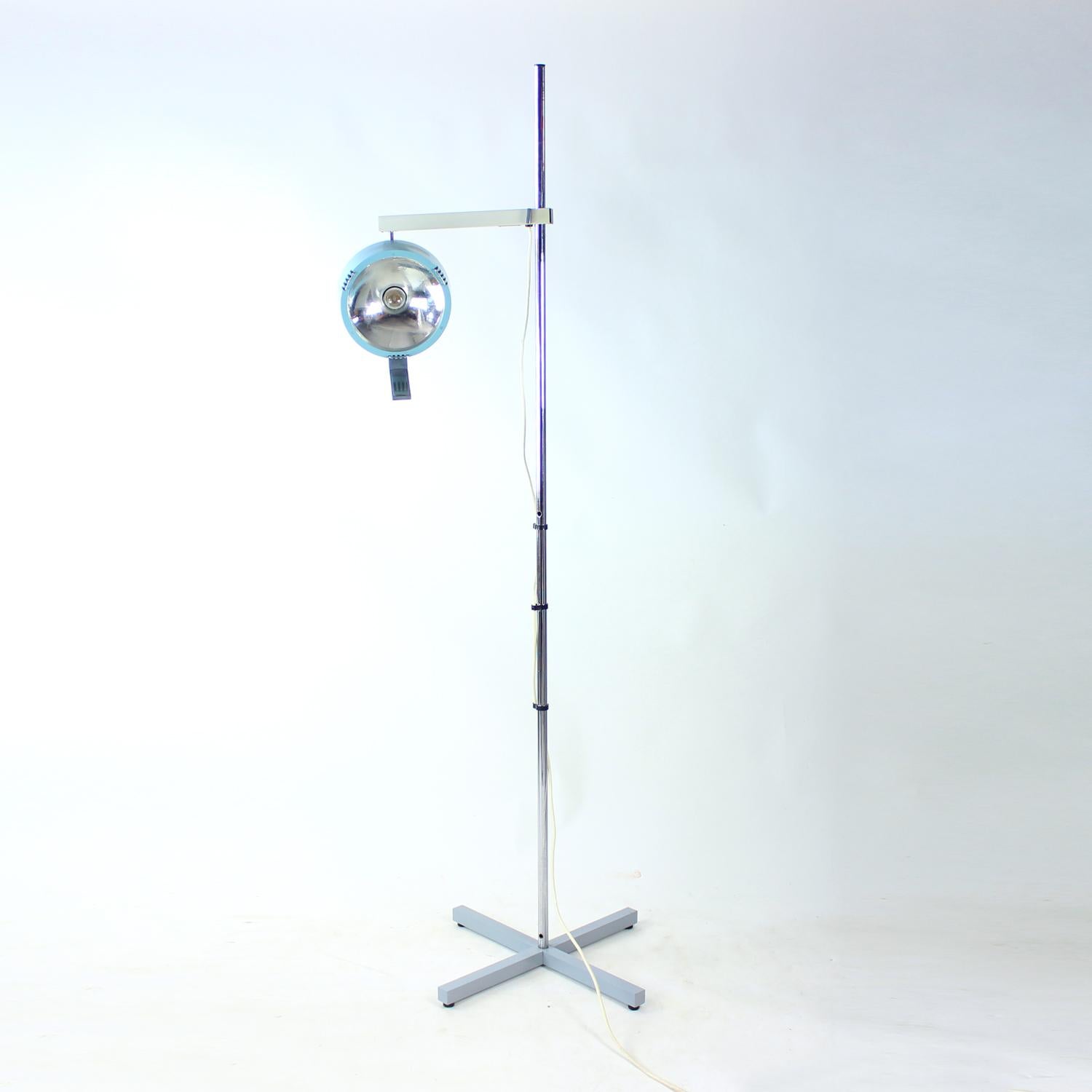 1970er Industrie-Arztlampe von Fax, Tschechoslowakei im Angebot 2
