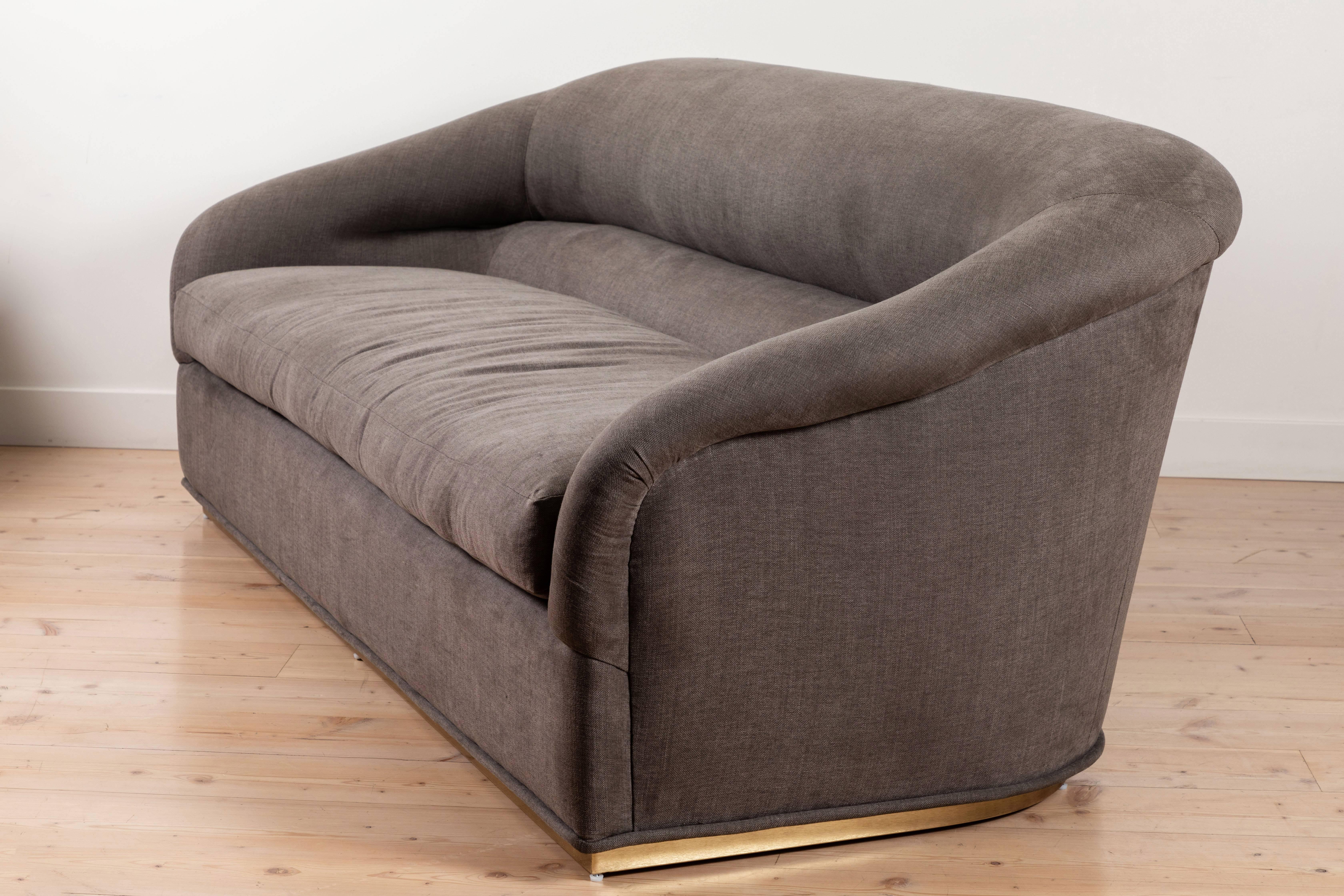 1970s Inspired Huxley Sofa by Lawson-Fenning In New Condition In Los Angeles, CA