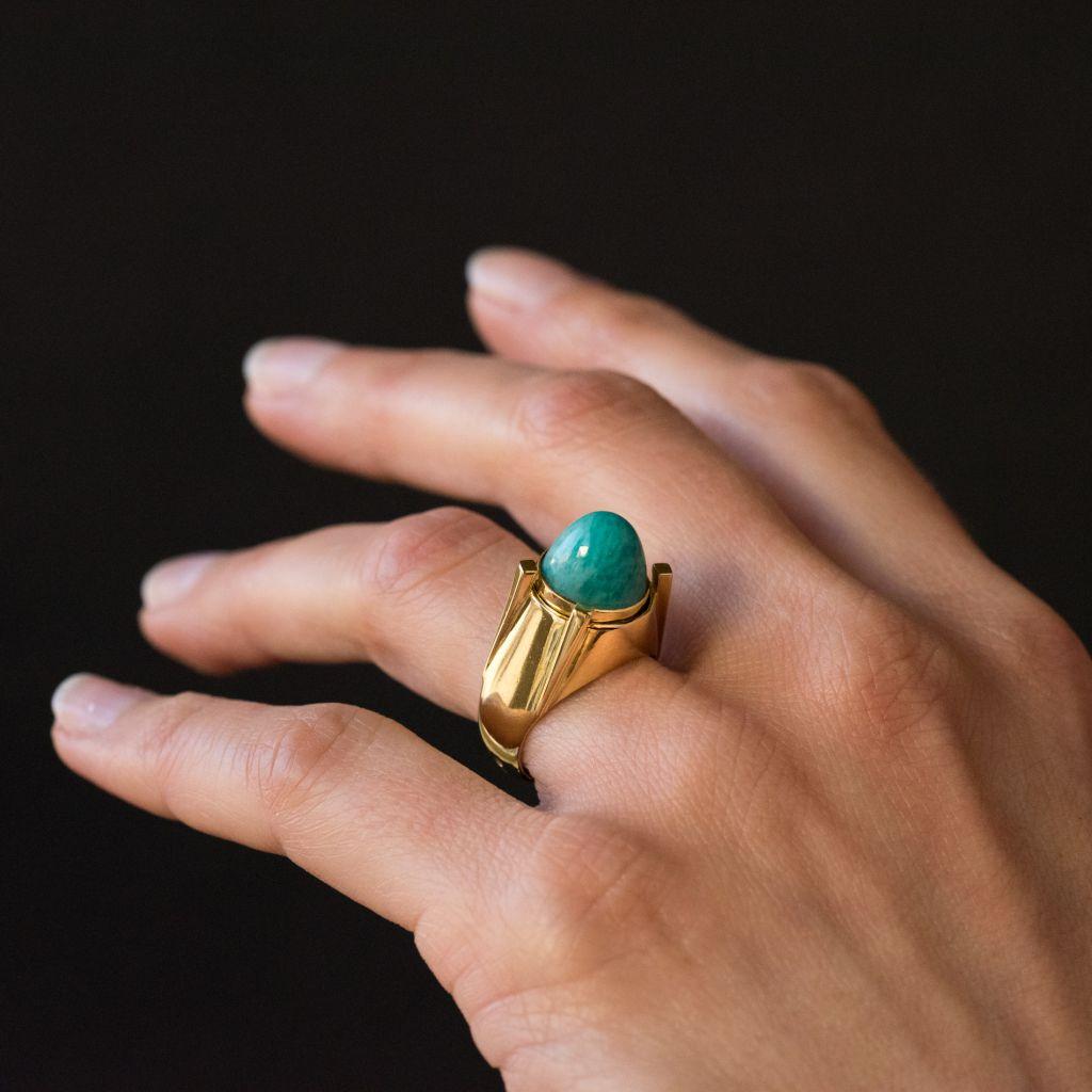 rings with interchangeable stones