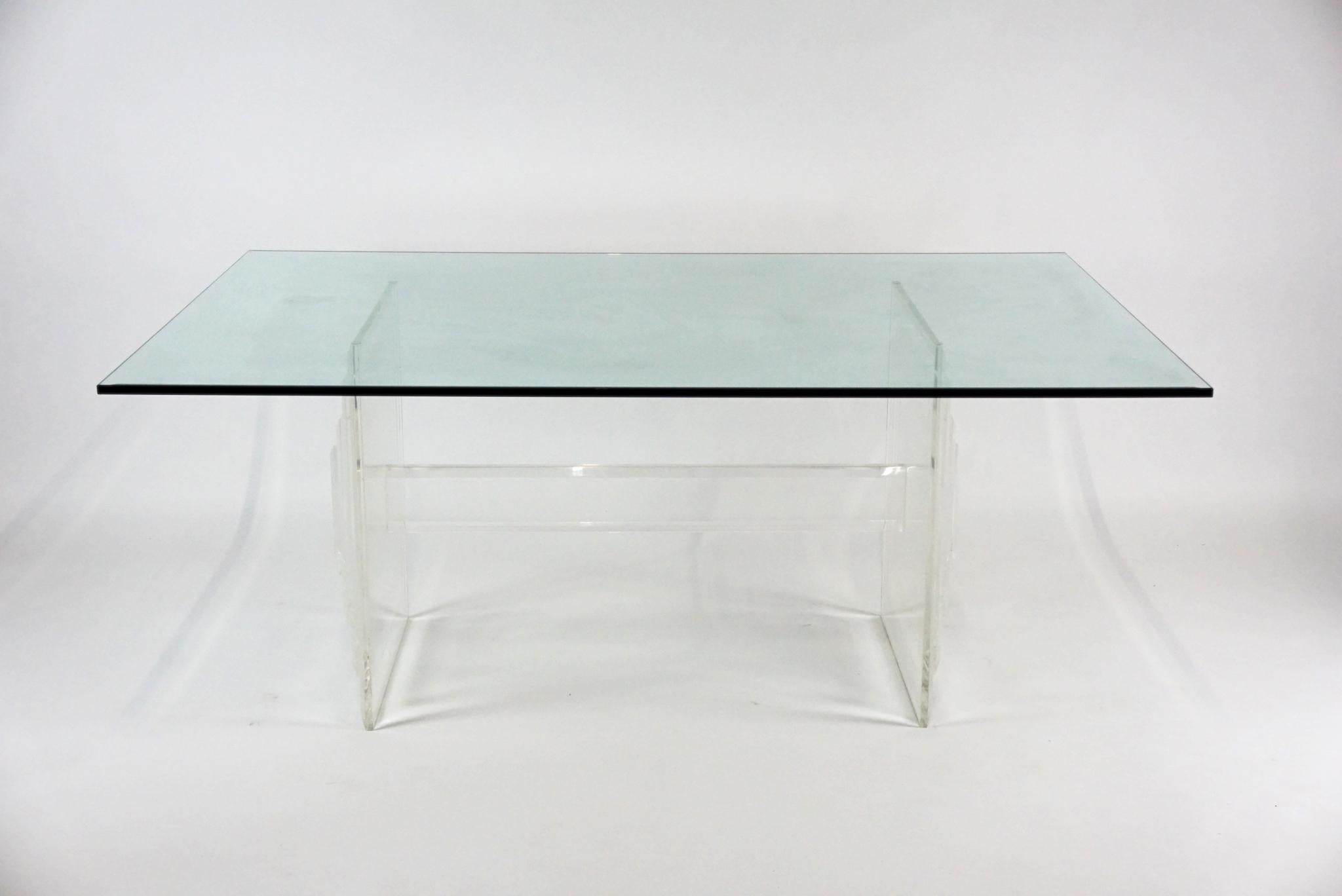 1970s 'Invisible' Lucite and Glass Dining Table Manner of Charles Hollis Jones In Good Condition In Hudson, NY