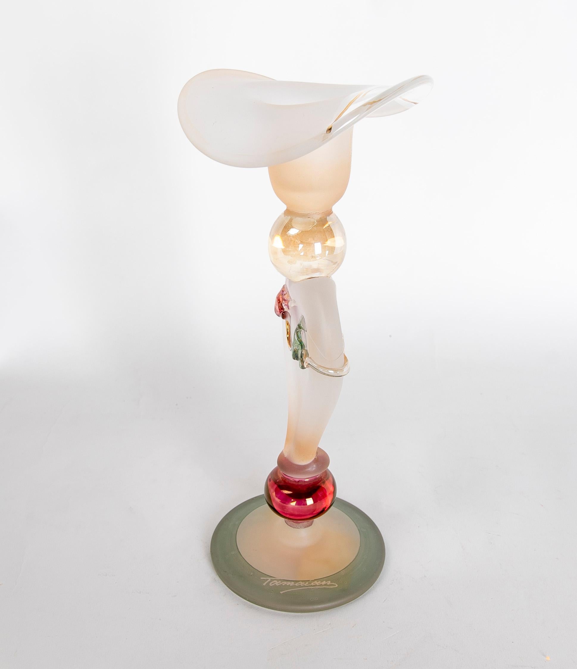 Belge Vase en cristal coloré soufflé à la main Ion Tamaian Art-Deco des années 1970 en vente