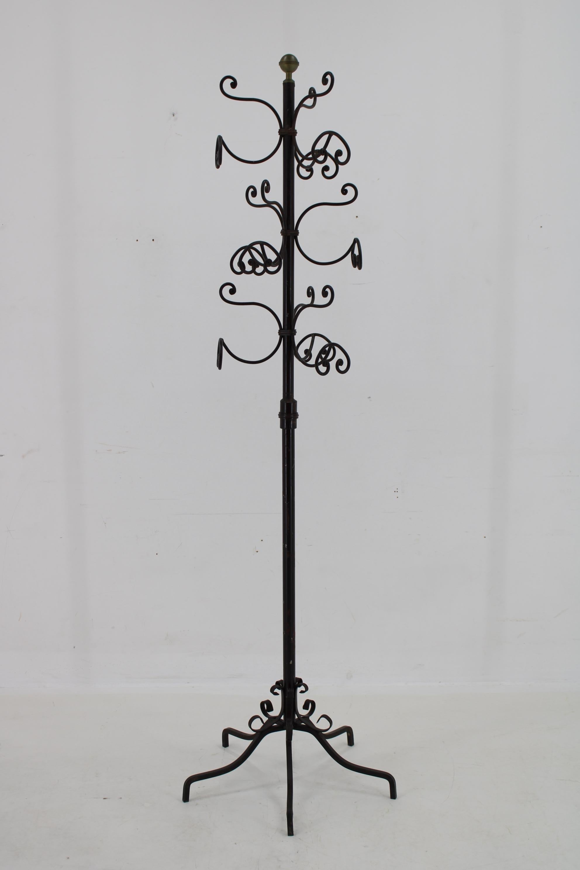 Mid-Century Modern 1970s Iron Coat Hanger, Italy For Sale