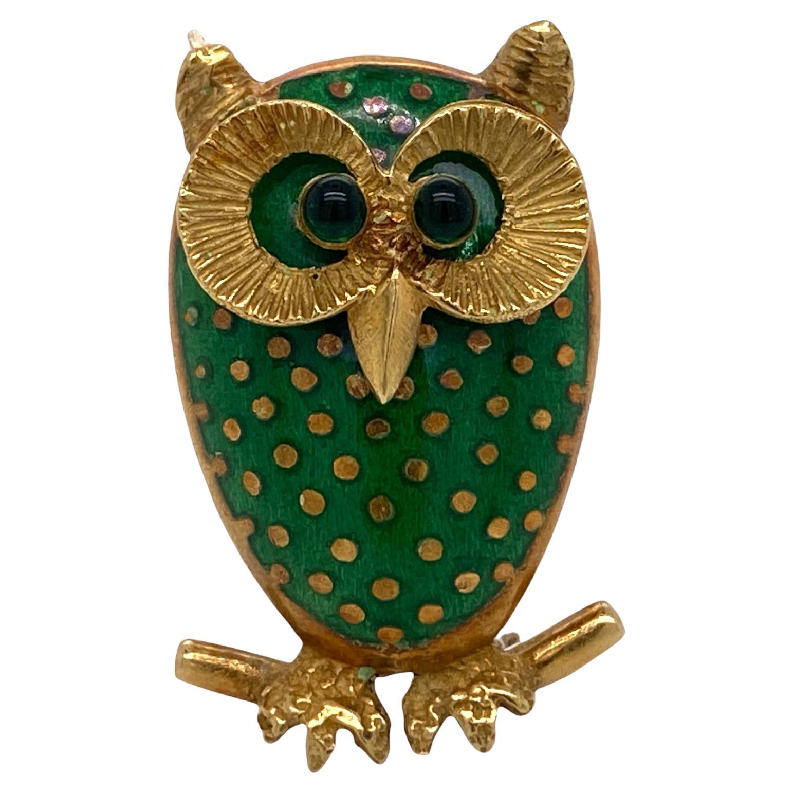 1970's Italian 18 Karat Yellow Gold Green Enamel Owl Brooch Pin Brooch Vintage