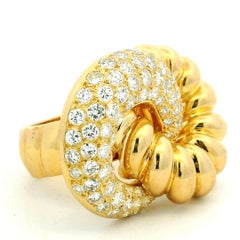 1970s Italian 18K Gold Pavé Diamond Sculptural Swirl Ring 2.75 Carats