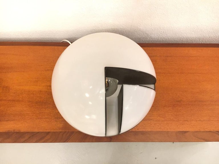 1970s Italian Acrylic and Steel Table Lamp For Sale at 1stDibs