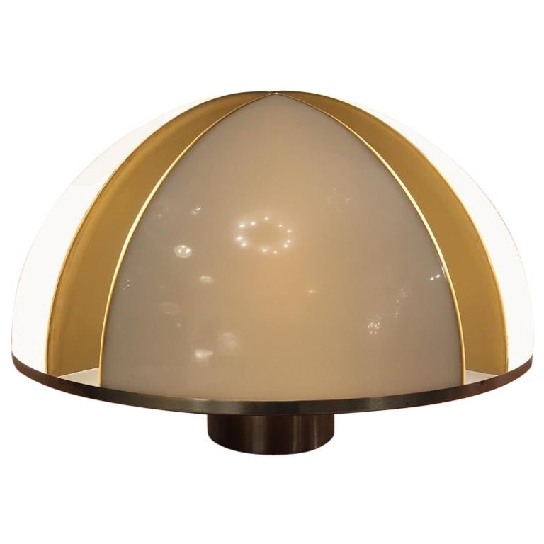 Italienische Tischlampe aus Acryl und Stahl, 1970er Jahre