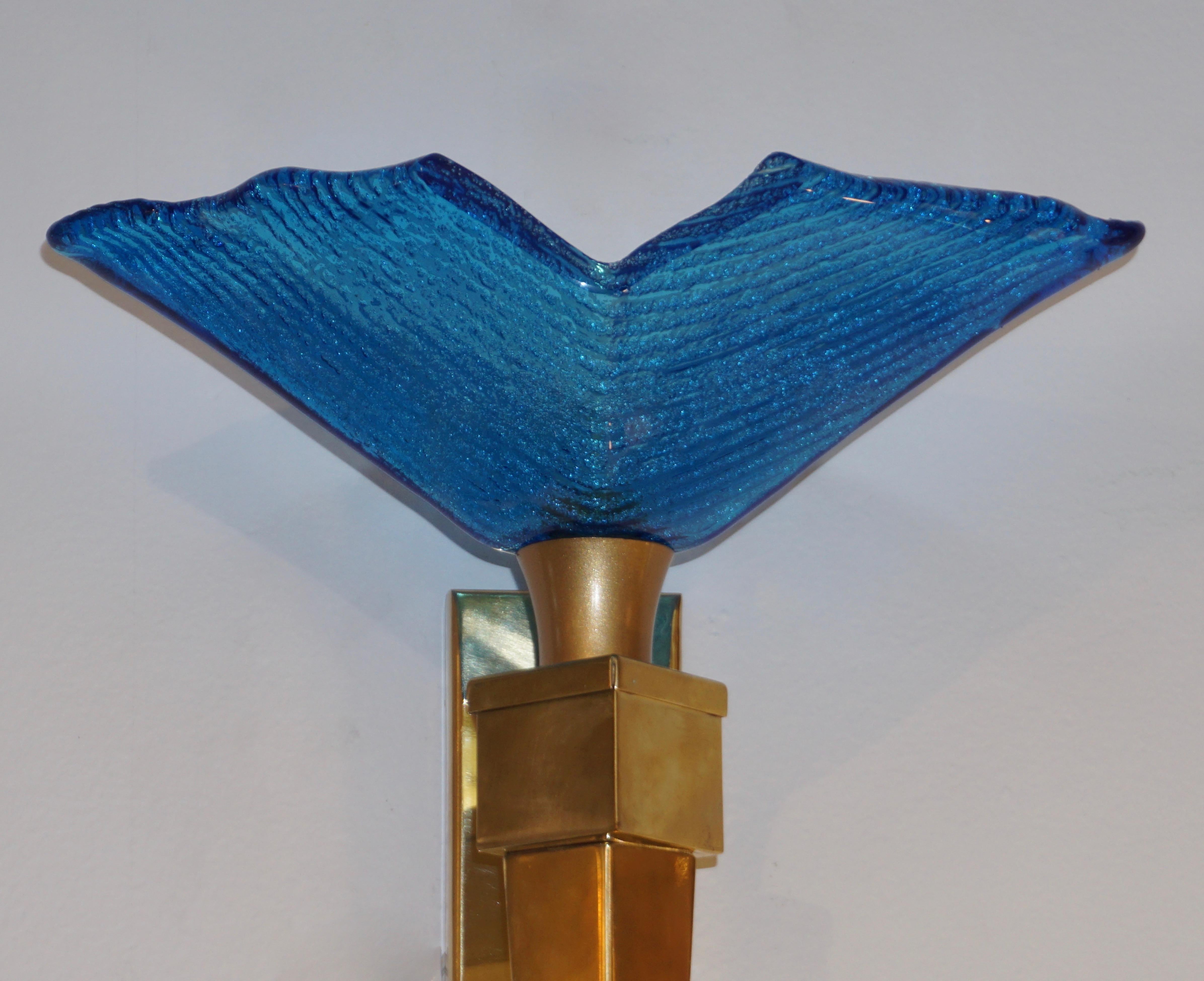 1970s Italian Art Deco Design Brass Pair of Cobalt Blue Murano Glass Sconces In Good Condition In New York, NY
