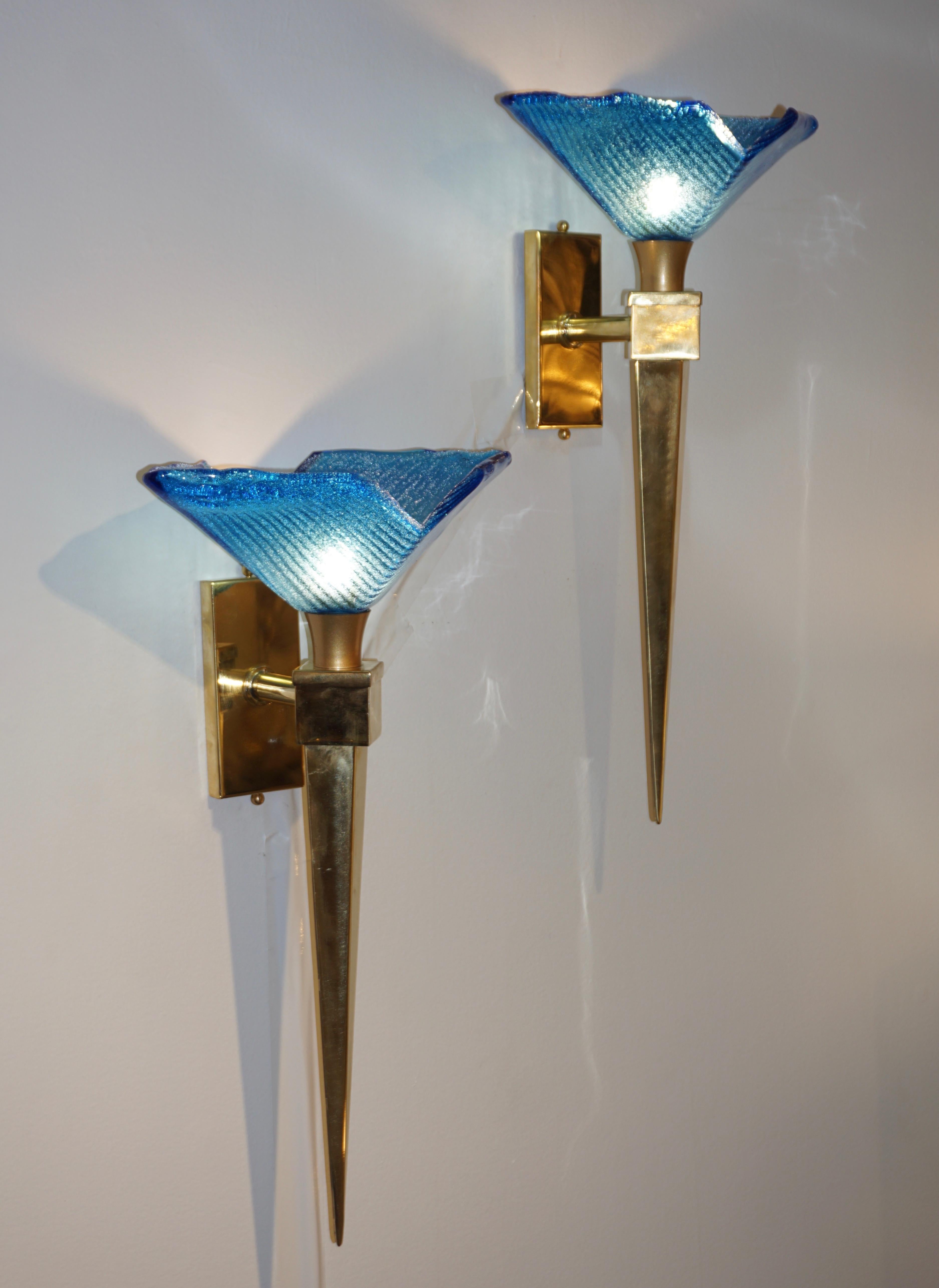 1970s Italian Art Deco Design Brass Pair of Cobalt Blue Murano Glass Sconces 3