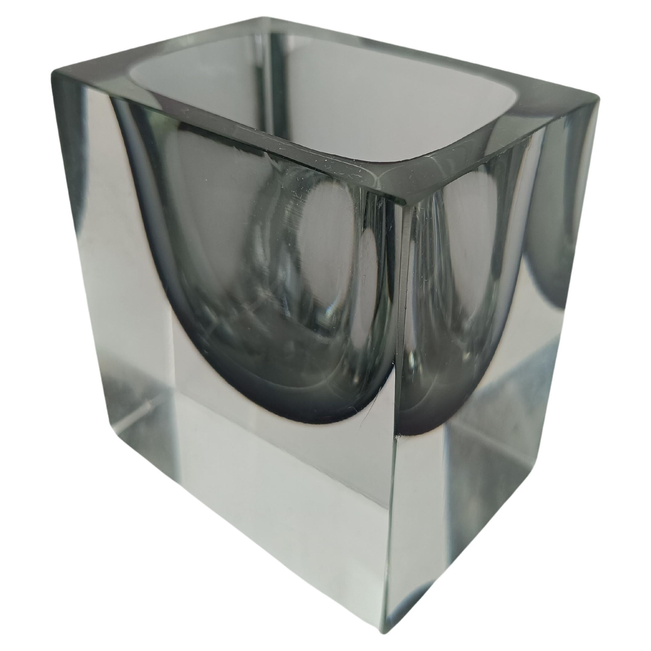 1970s Italian Ashtray Bowl in Murano Sommerso Grey, Black and Clear Glass  For Sale