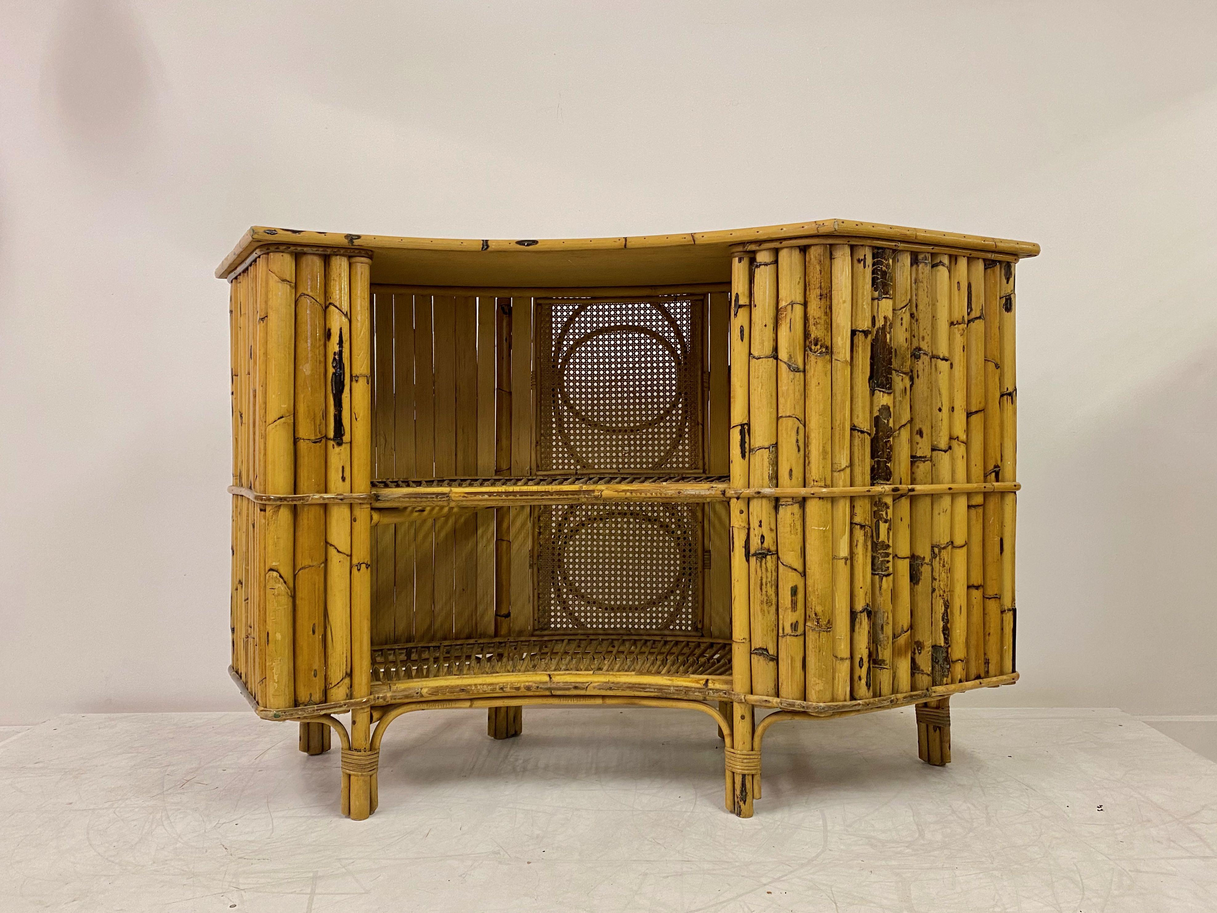 1970s Italian Bamboo and Rattan Cocktail Bar 4