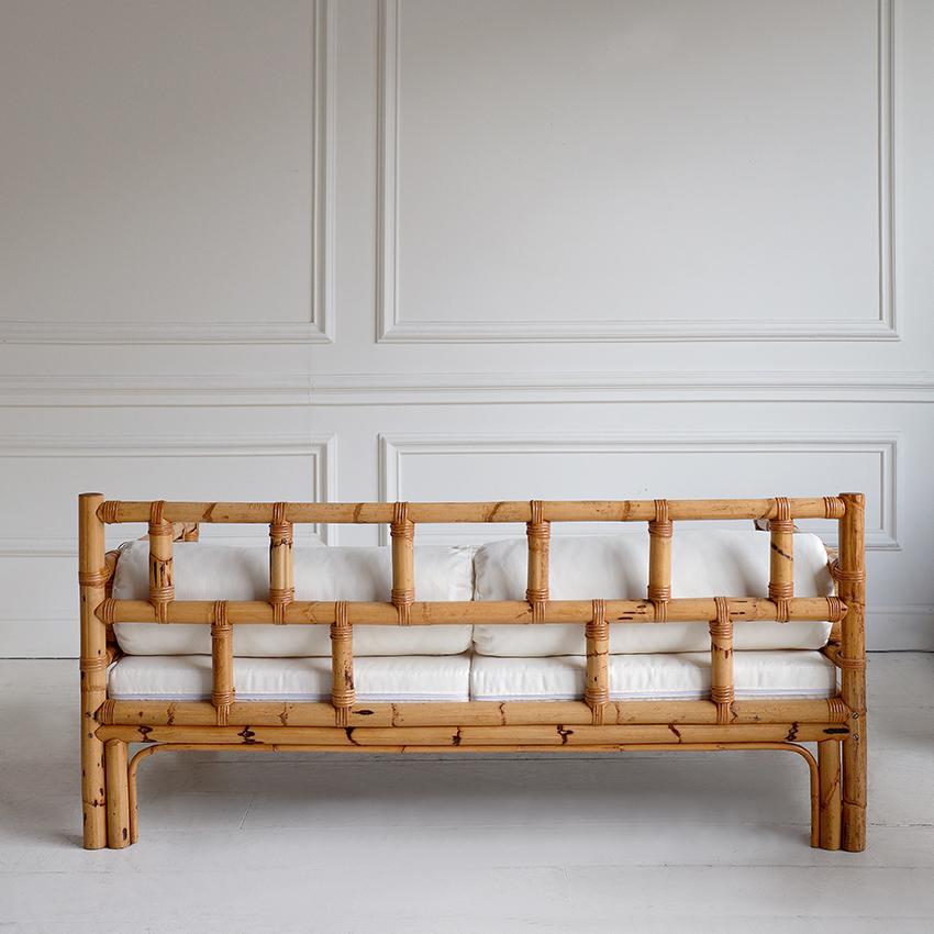 Mid-Century Modern 1970s Italian Bamboo Living Room Set For Sale