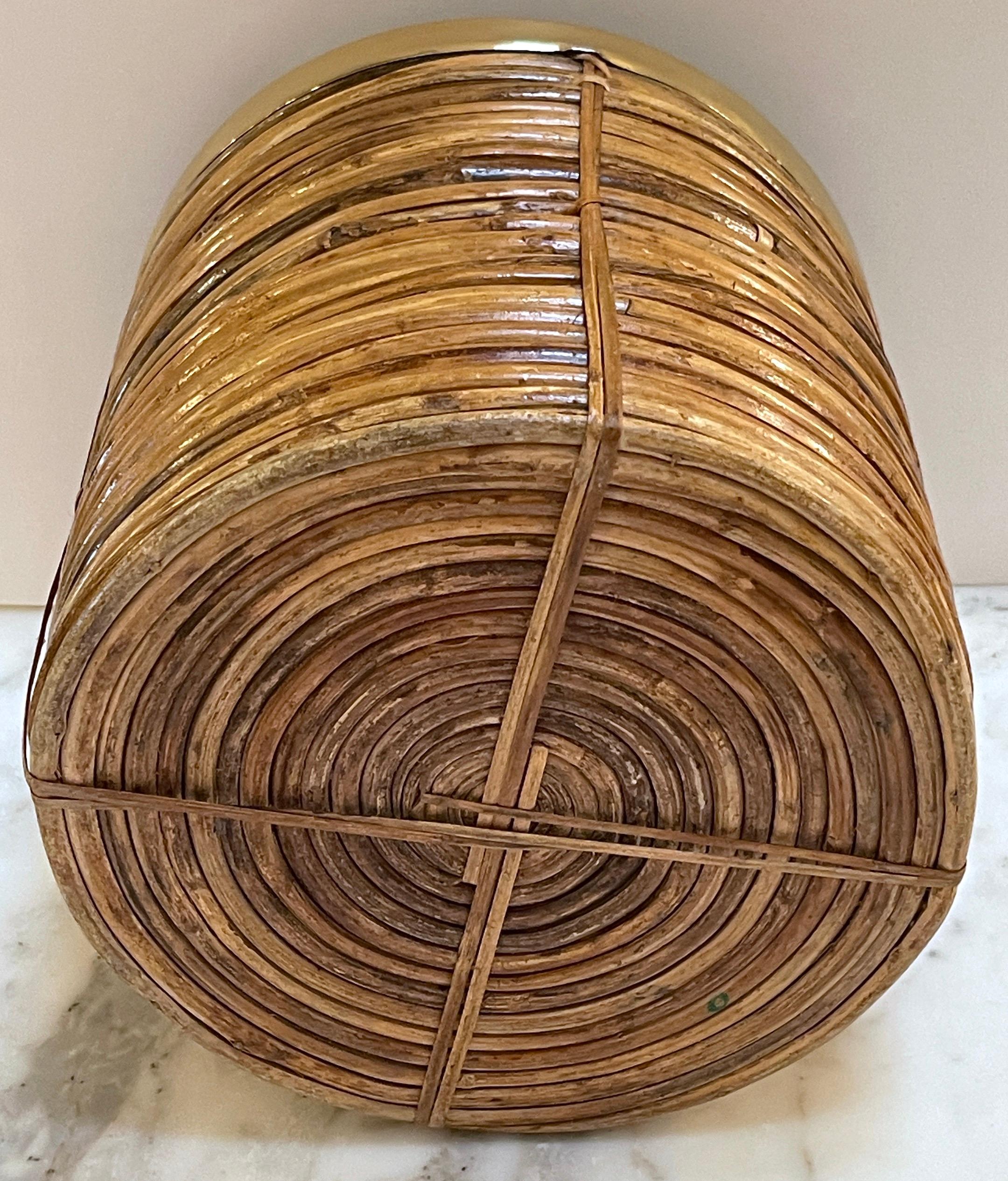 1970s Italian Bamboo/ Rattan Wastepaper Basket with Polished Brass Rim For Sale 7