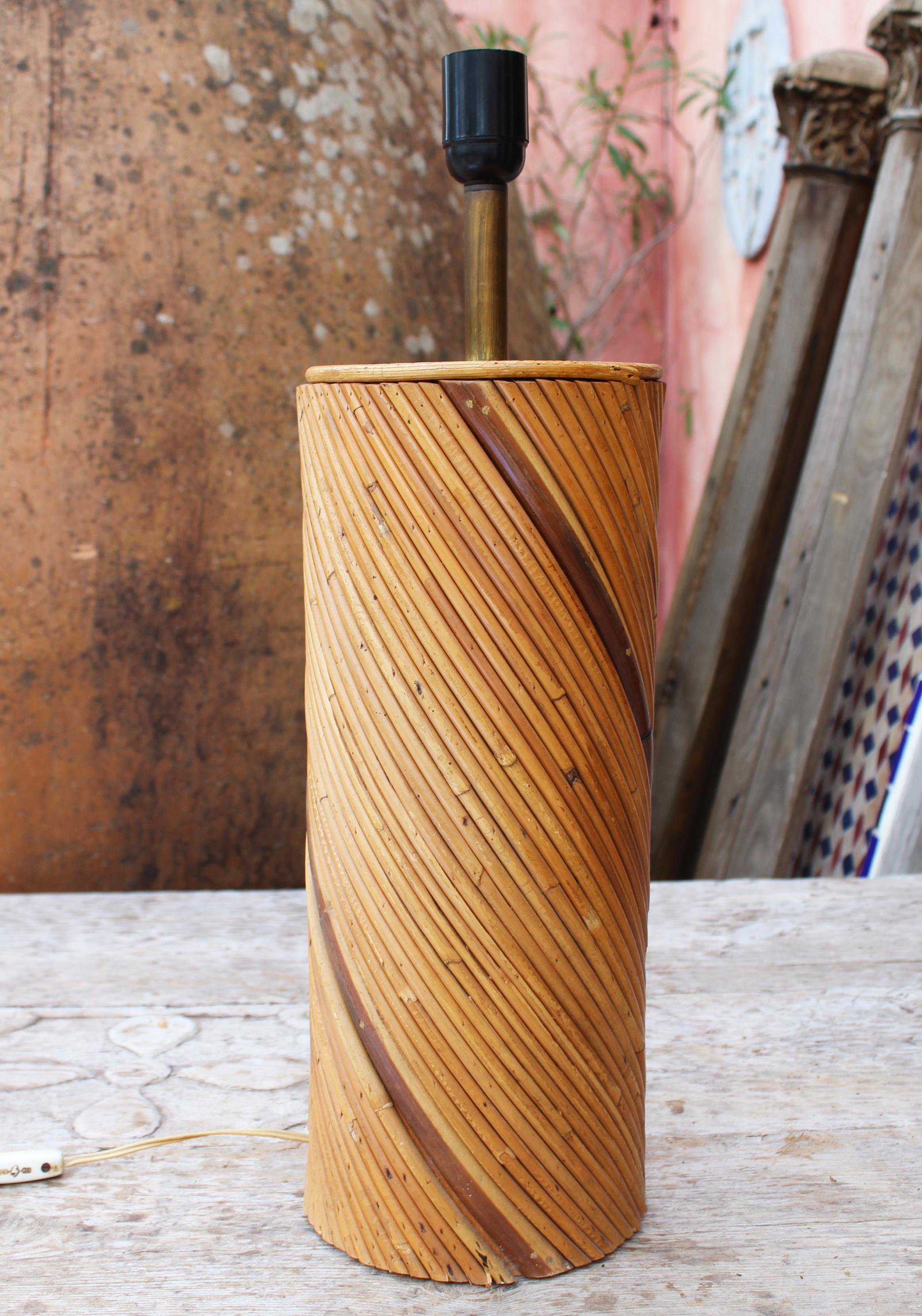 1970s Italian Bamboo Table Lamp In Good Condition In Marbella, ES