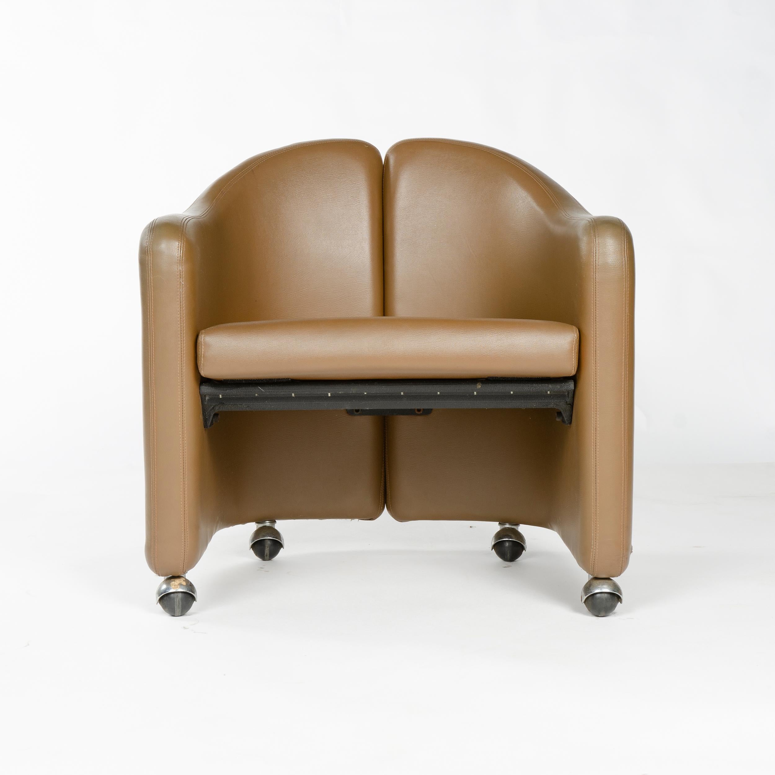 Mid-Century Modern Chaise de bureau ou de cocktail italienne à dossier arrondi des années 1970 d'Eugenio Gerli pour Tecno en vente