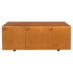 1970s Italian Birdseye Maple Credenza Cabinet by Giovanni Offredi for Saporiti