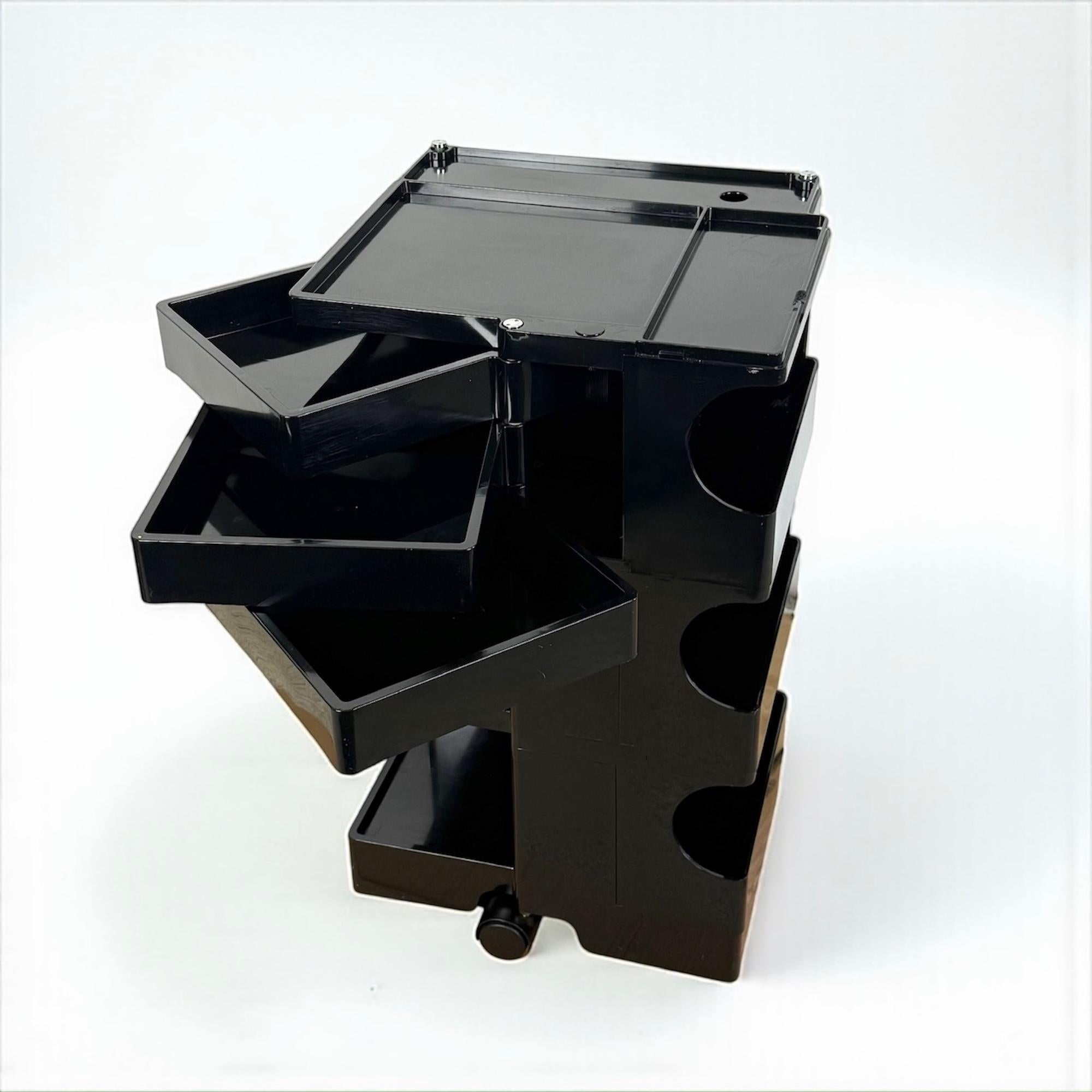 1970s Italian Black ABS Plastic Boby Trolley by Joe Colombo, Bieffeplast In condizioni buone in vendita a San Benedetto Del Tronto, IT
