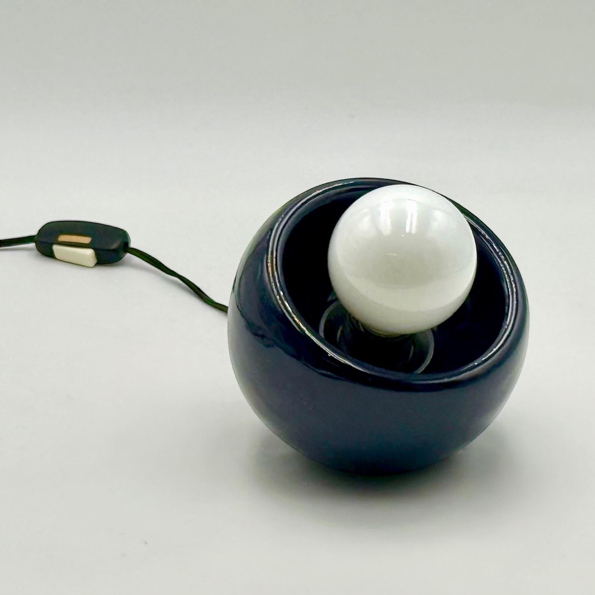 1970s Italian Blue Ceramic Table or Bedside Lamp Space Age Design For Sale 2