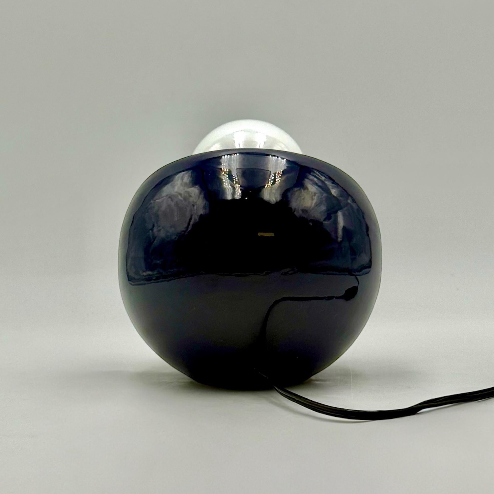 1970s Italian Blue Ceramic Table or Bedside Lamp Space Age Design For Sale 4