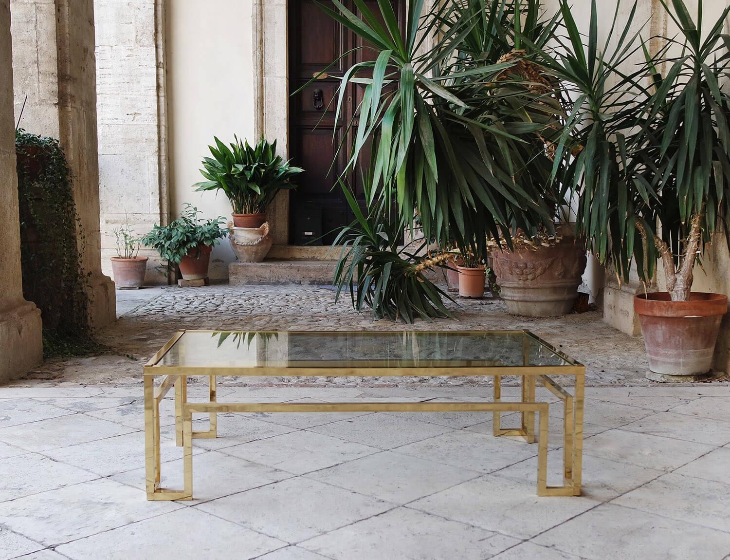 20th Century 1970s Italian Brass and Glass Coffee Table For Sale