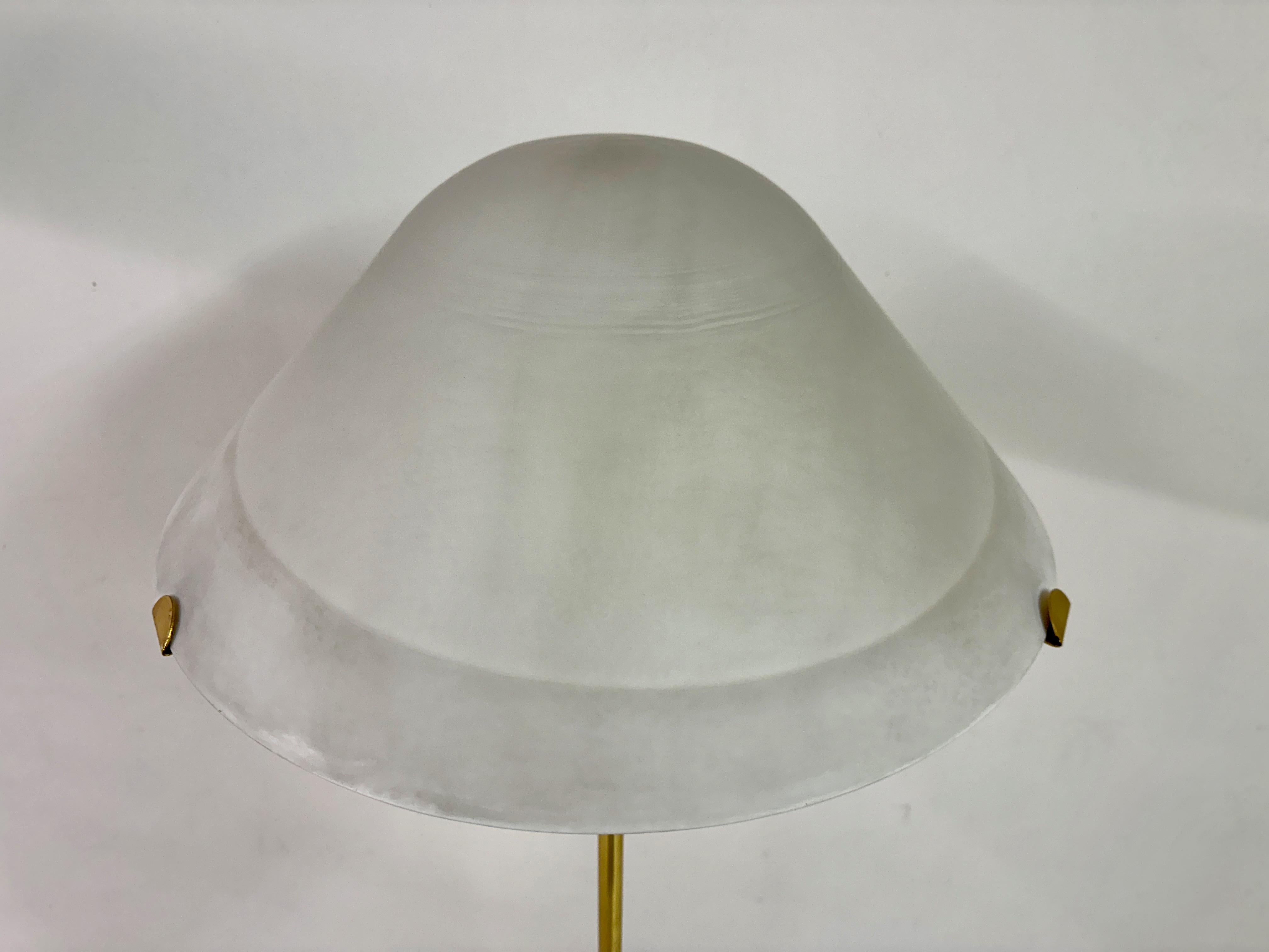 1970s Italian Brass and White Glass Floor Lamp For Sale 3