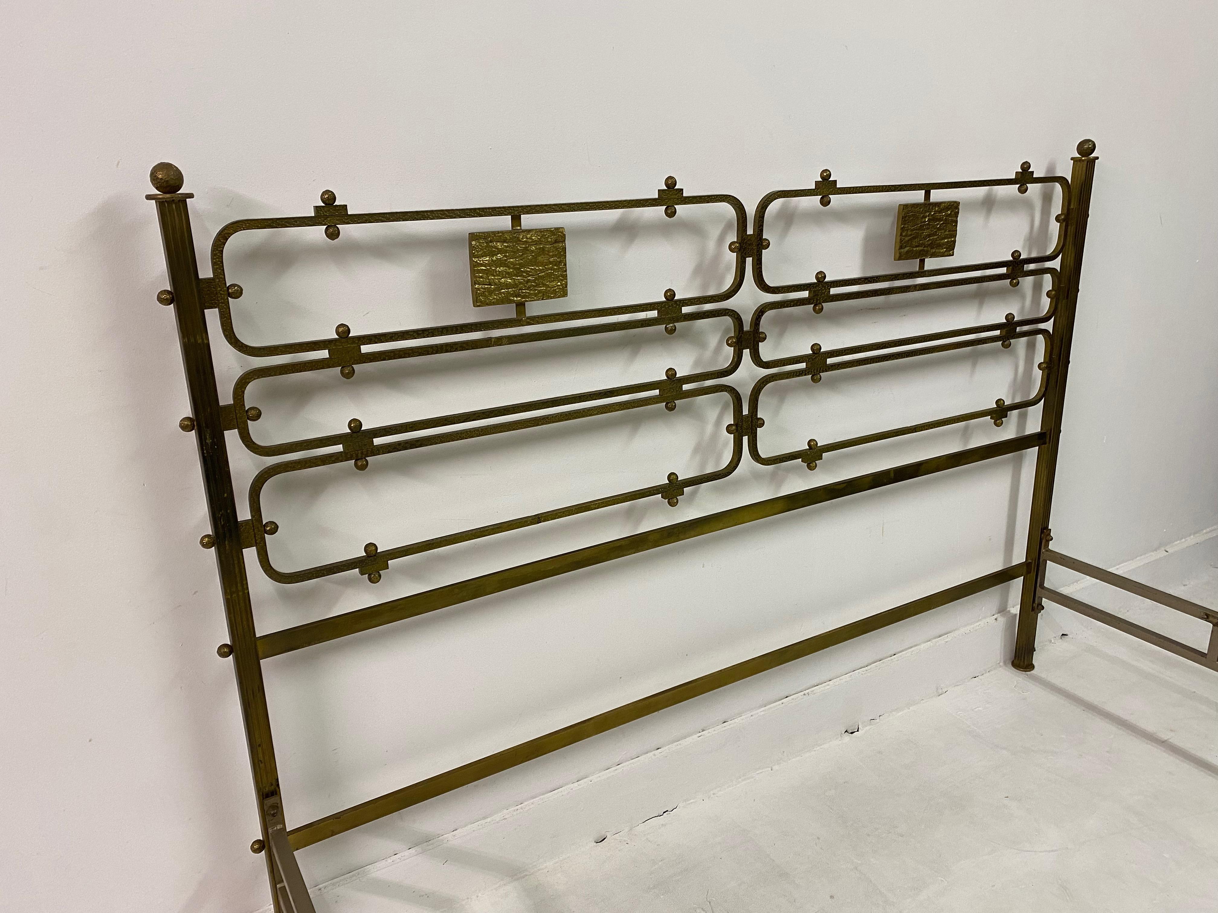 1970s Italian Brass Bed by Luciano Frigerio For Sale 9