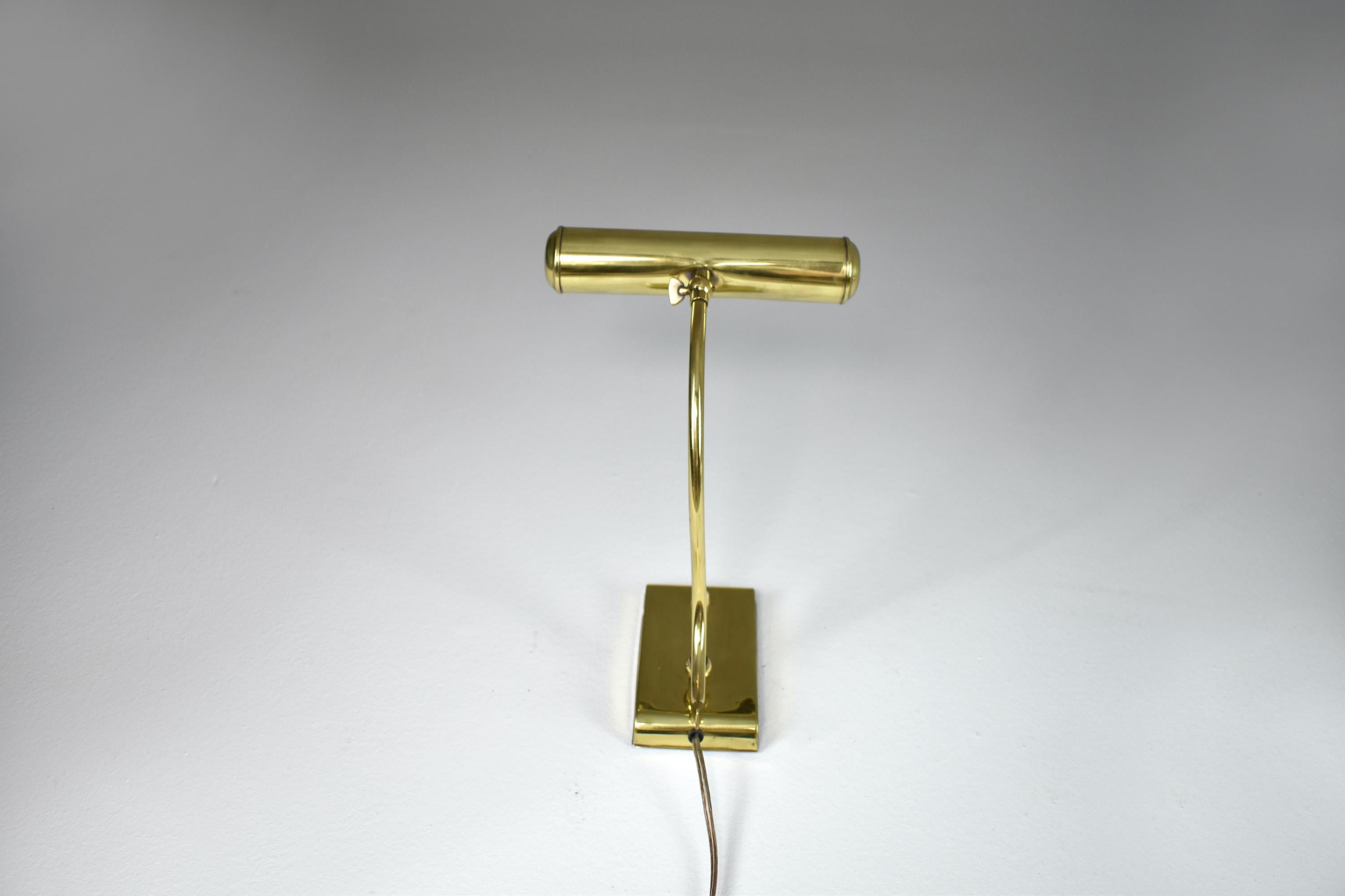 20th Century 1970's Italian Brass Lamp