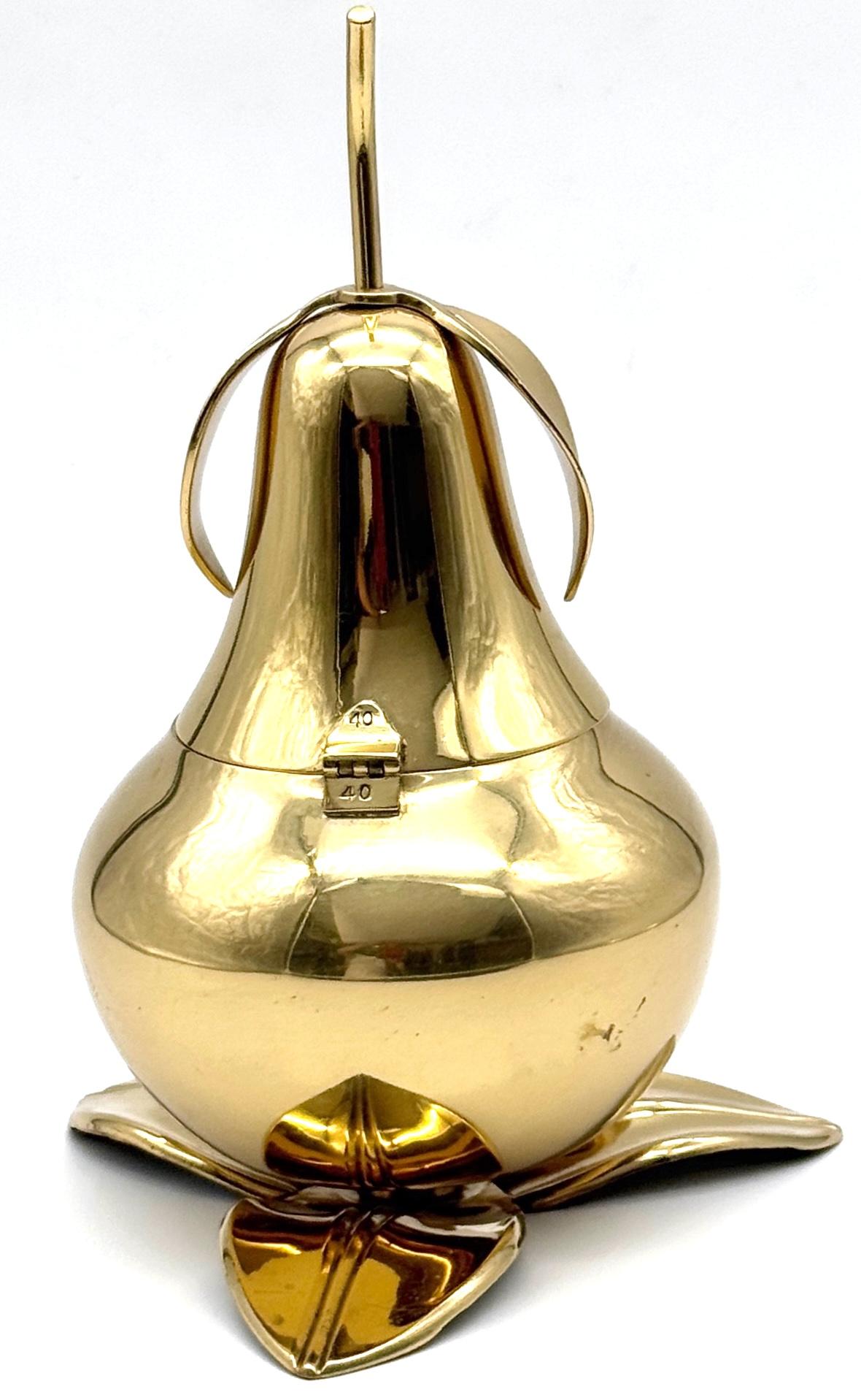 1970s Italian Brass Pear Form Lidded Table Box on Leaf Base In Good Condition For Sale In West Palm Beach, FL