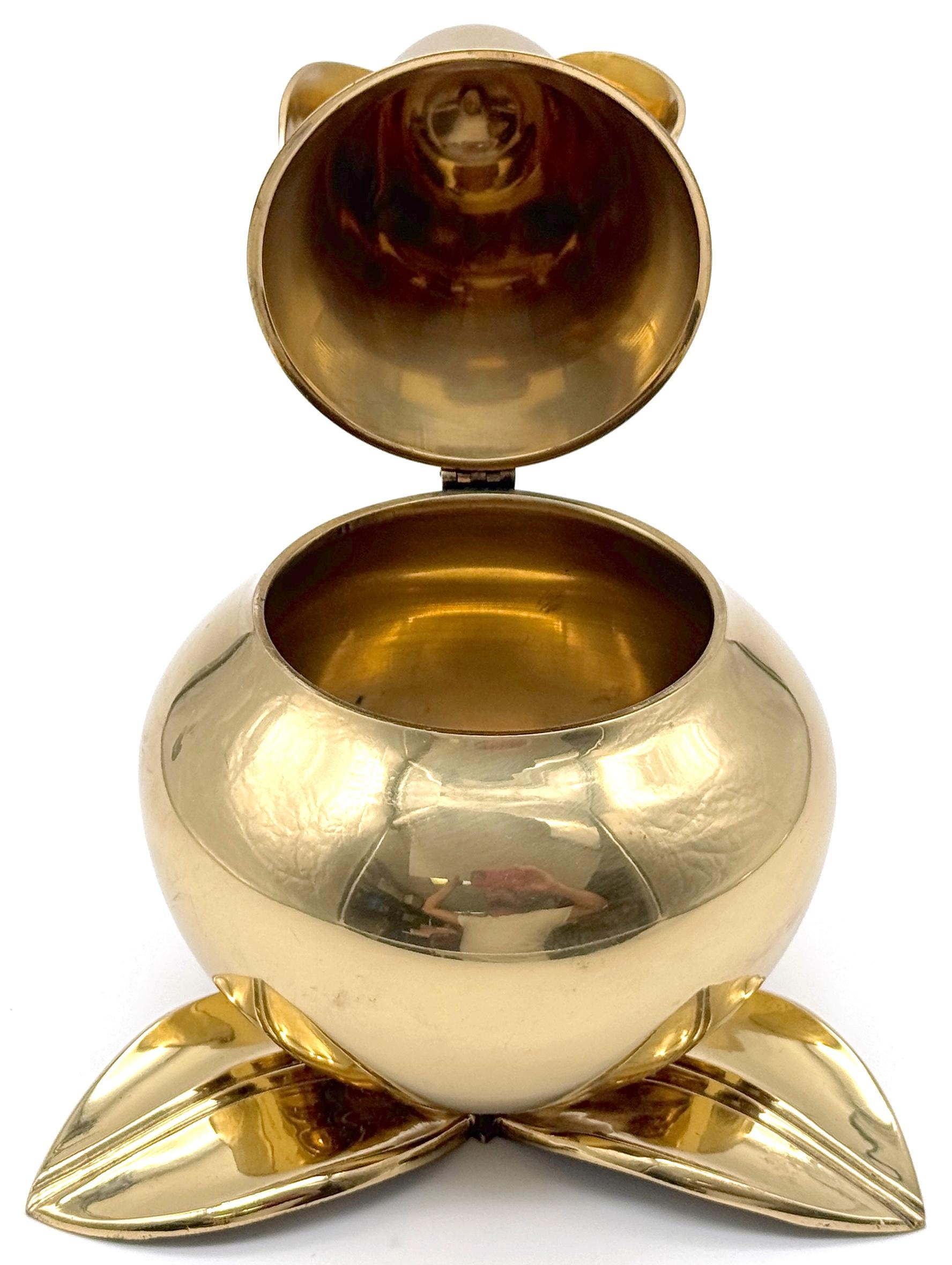 1970s Italian Brass Pear Form Lidded Table Box on Leaf Base For Sale 2