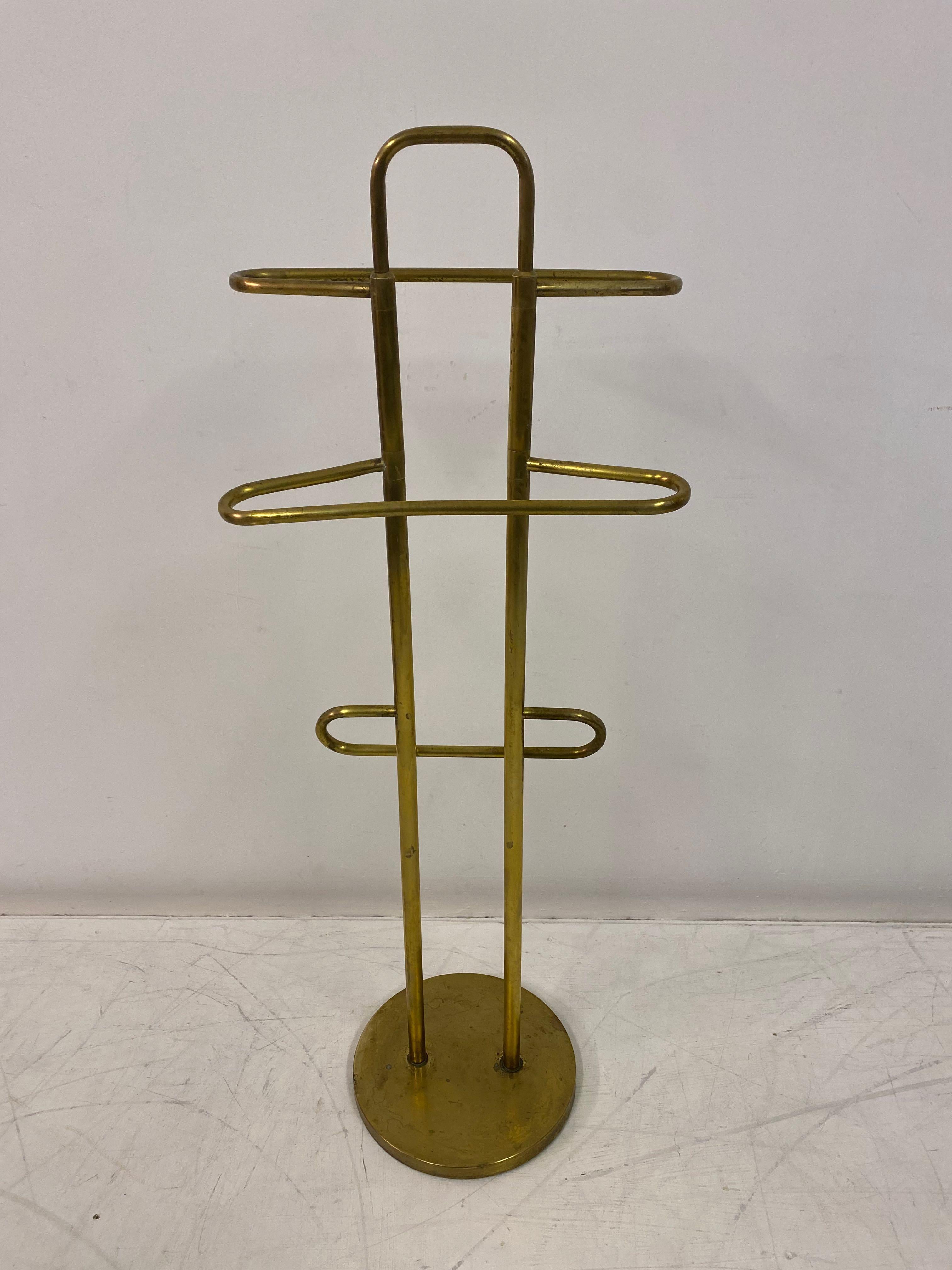 1970s Italian Brass Valet or Towel Stand In Good Condition In London, London