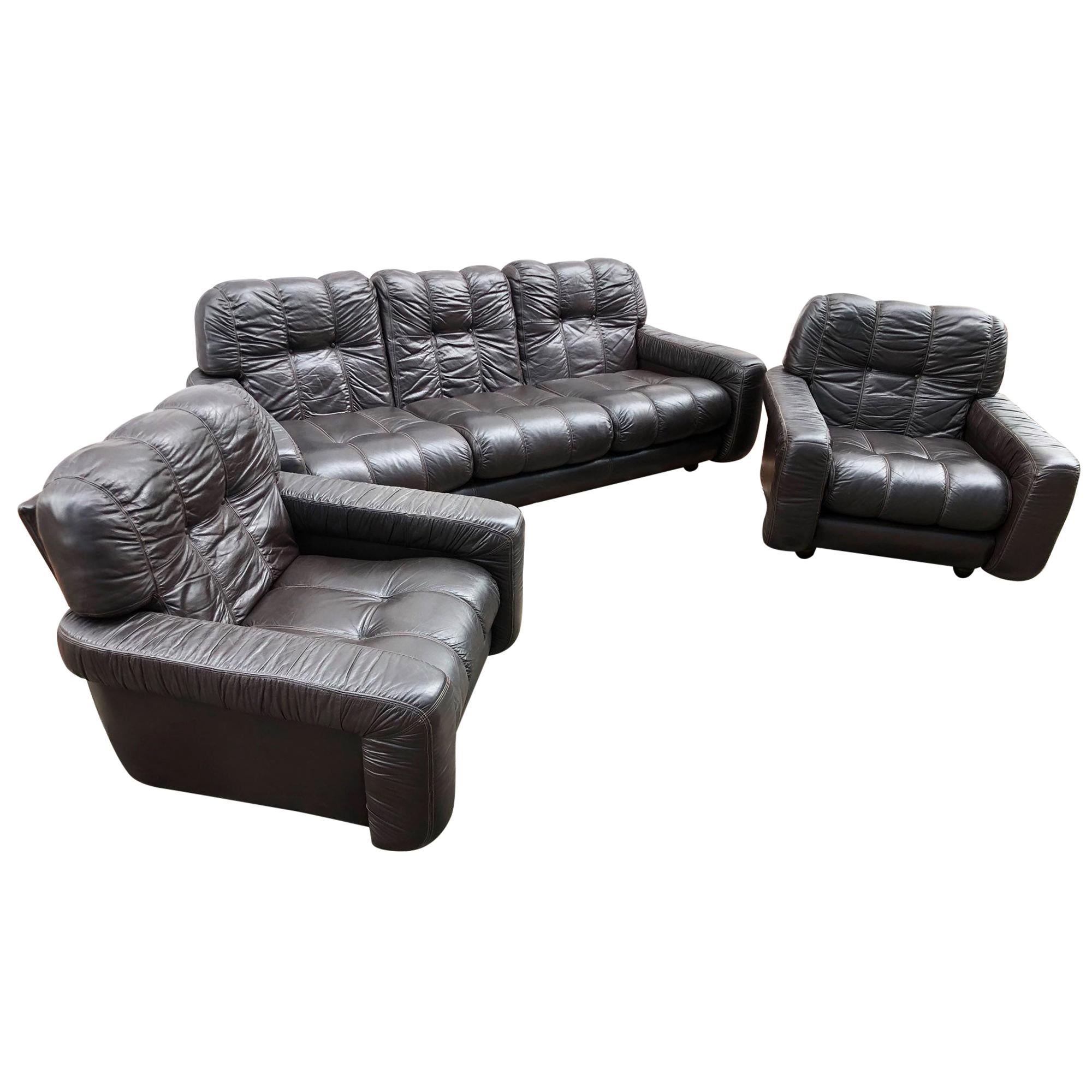 Very Comfortable and Stylish 1970s Leather Sofa at 1stDibs