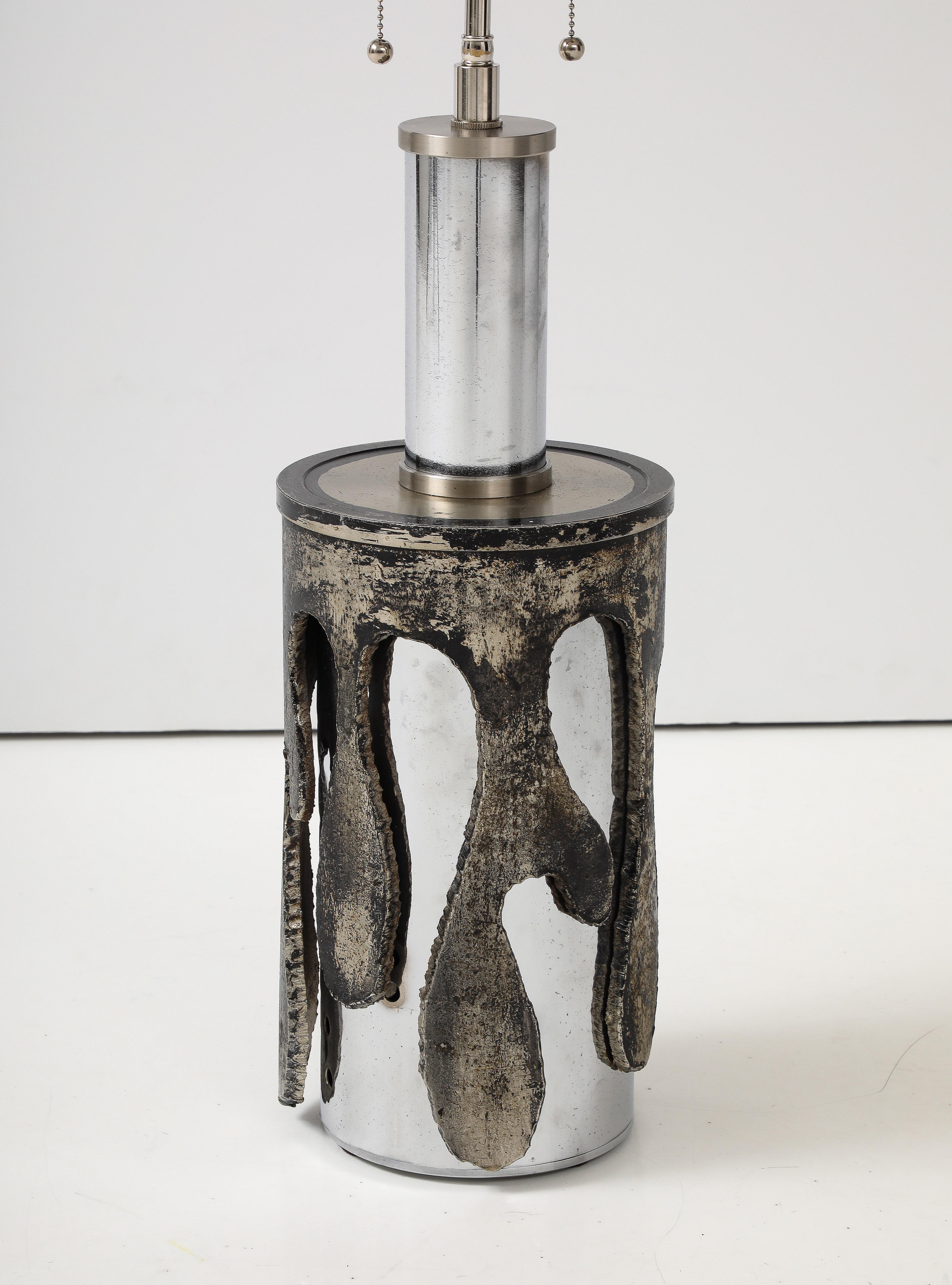 1970'S Italian Brutalist Steel Lamp by BANCI FIRENZE In Good Condition For Sale In New York, NY