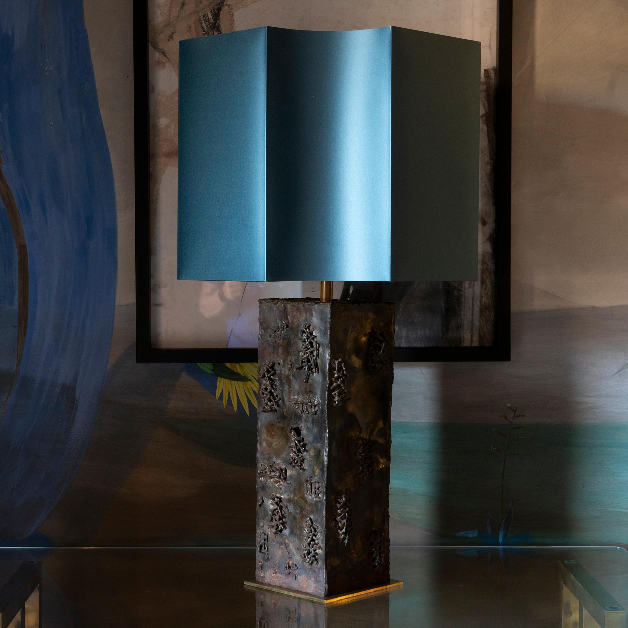 1970's Italian Brutalist Steel Table Lamp In Good Condition In Firenze, IT