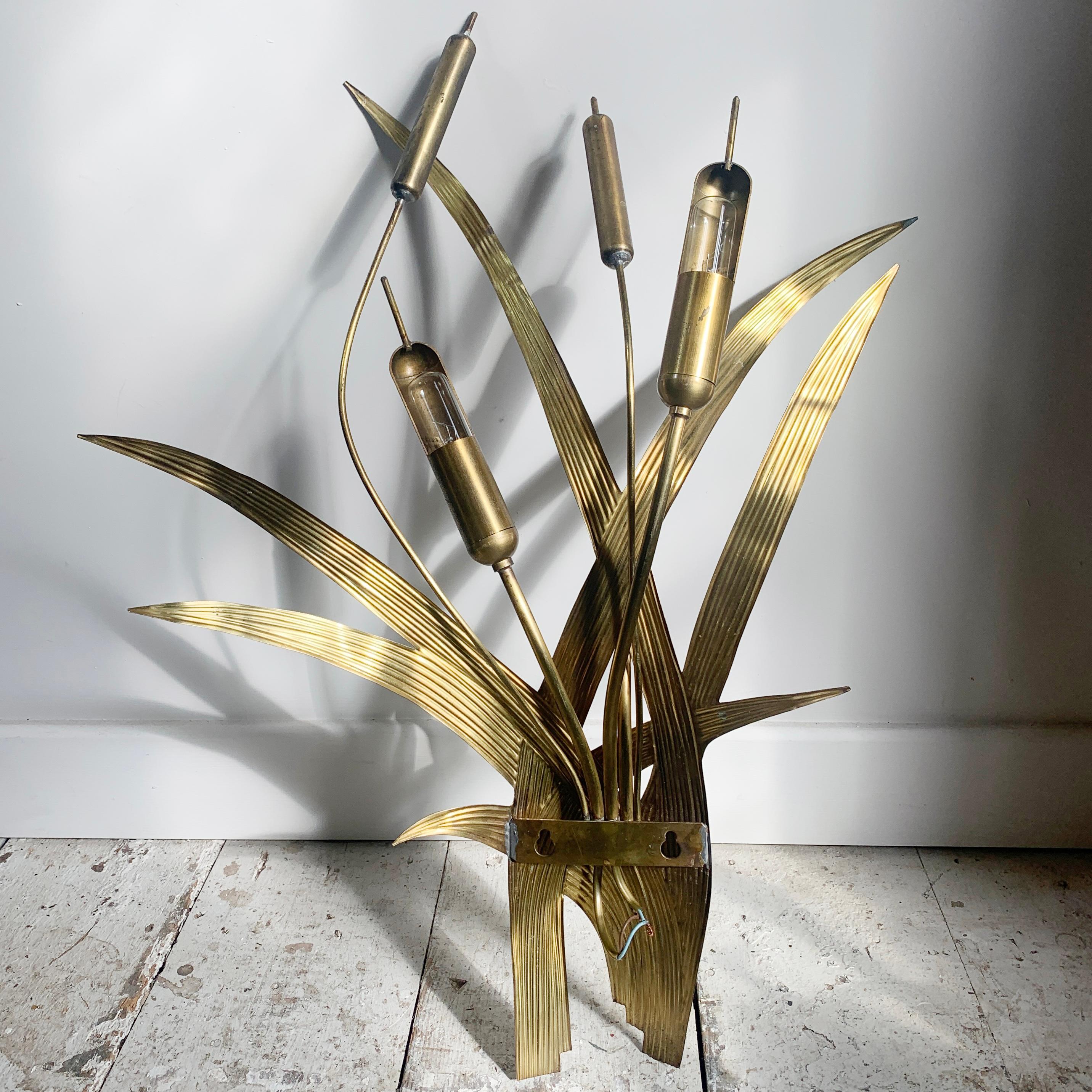 1970's Gold Italian Bulrush Wall Light For Sale 10