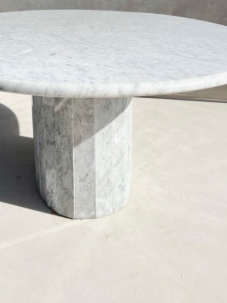 20th Century 1970s Italian Carrara Marble Oval Dining Table with Fluted Base