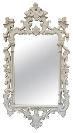 1970 Miroir mural italien en bois sculpté et composition de style Chippendale